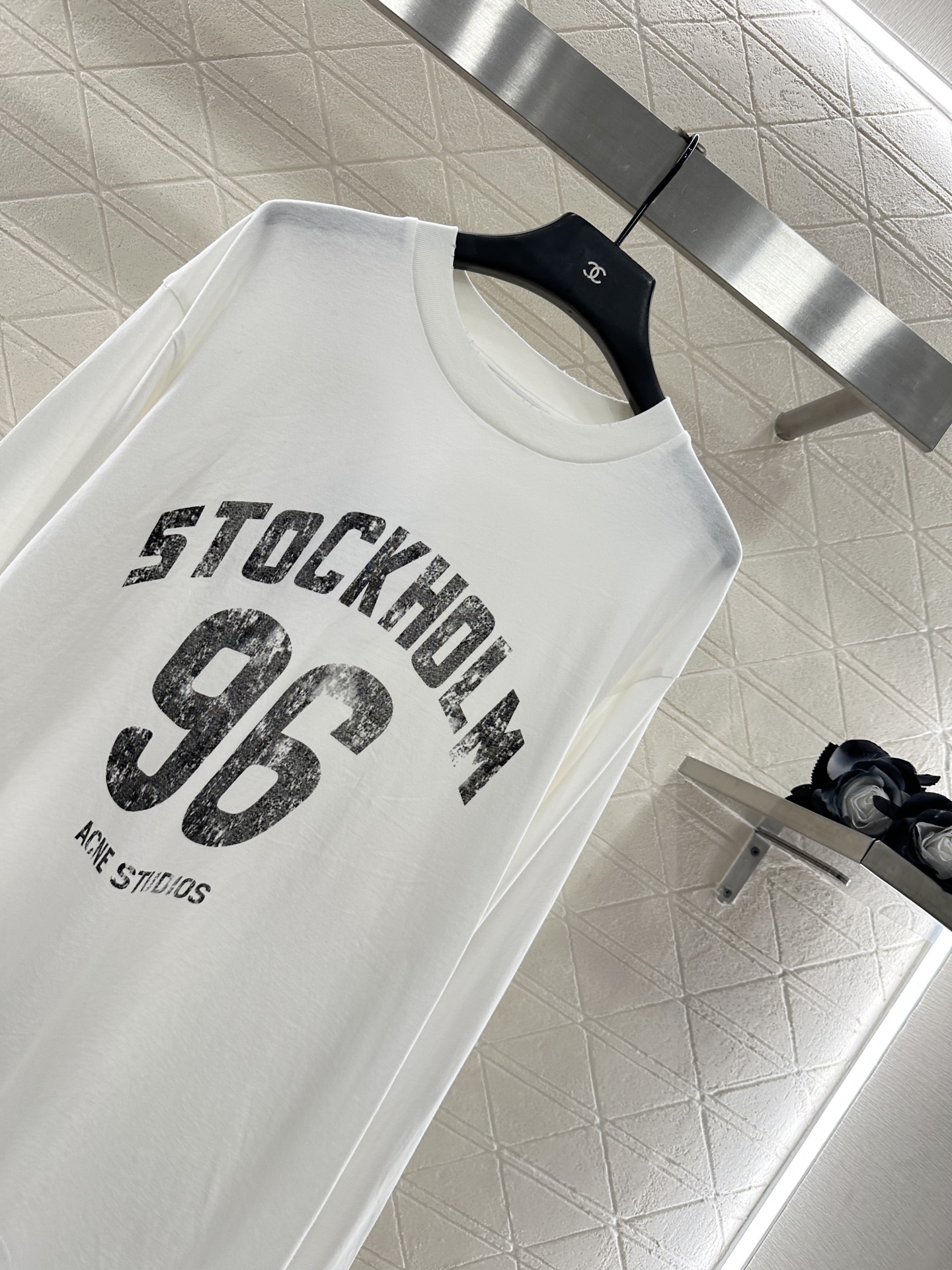 ♥Acne studio*♥2025新品上架 圆领字母印花长袖上衣定制YB斜纹全棉材质，质感细腻，穿搭舒