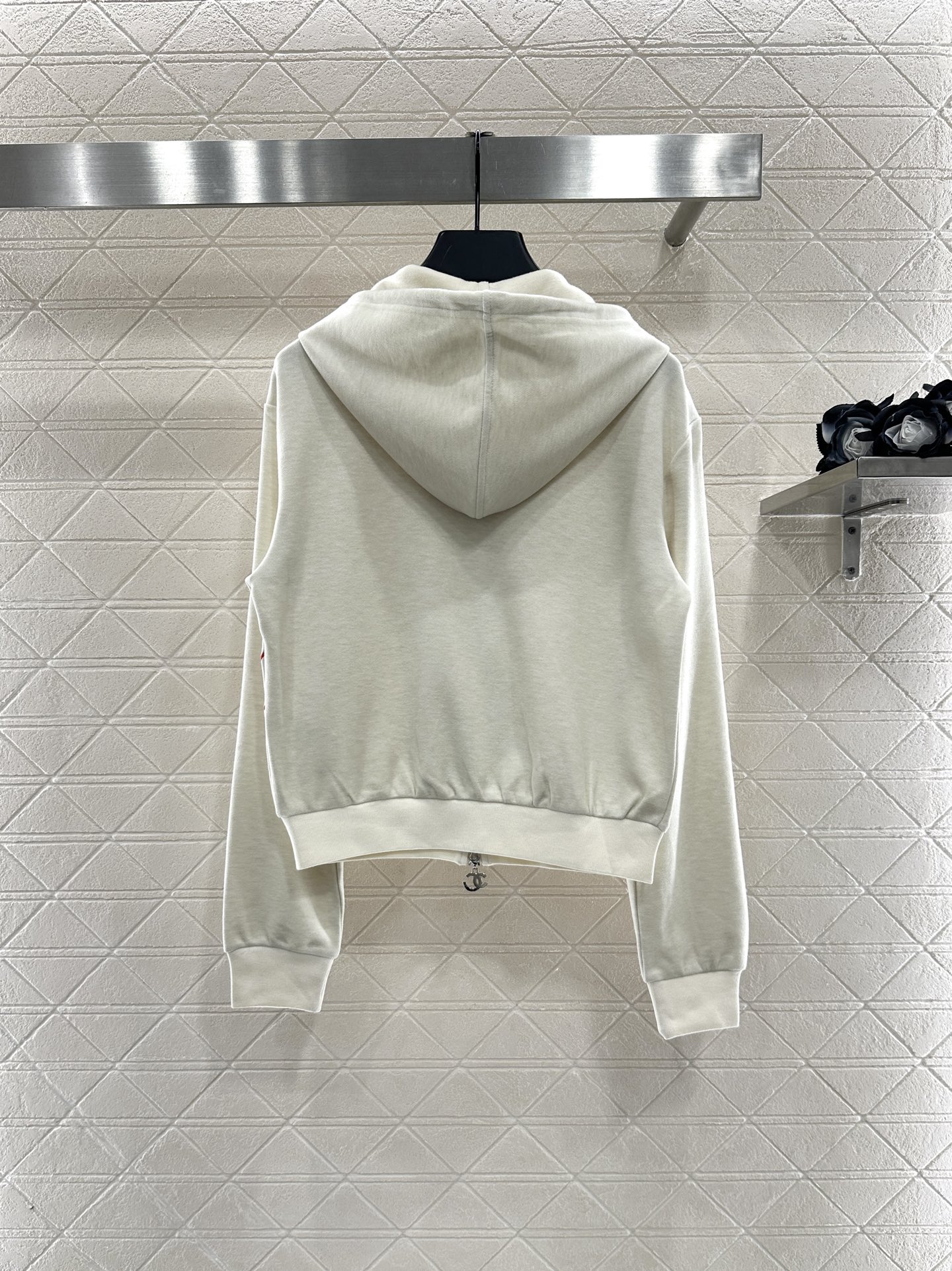 ♥Chane*♥2025新品上架 连帽外套长裤套装定制YB进口棉纶材质，舒适好穿，垂顺有型，连帽拉链外套