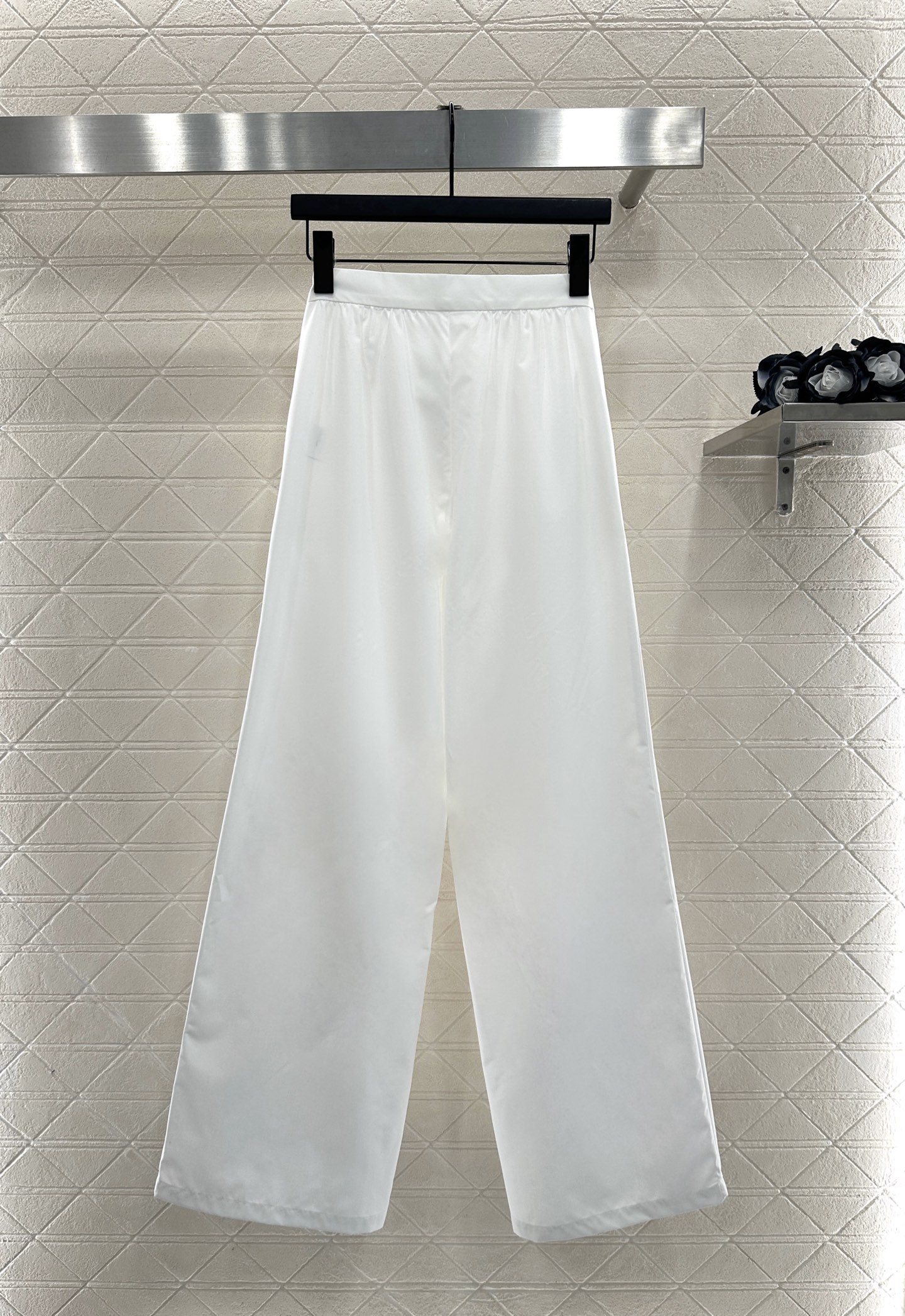 ♥Chane*♥2025新品上架 圆领口袋外套长裤套装定制YB斜纹全棉材质，质感舒适细腻，透气十足，圆领