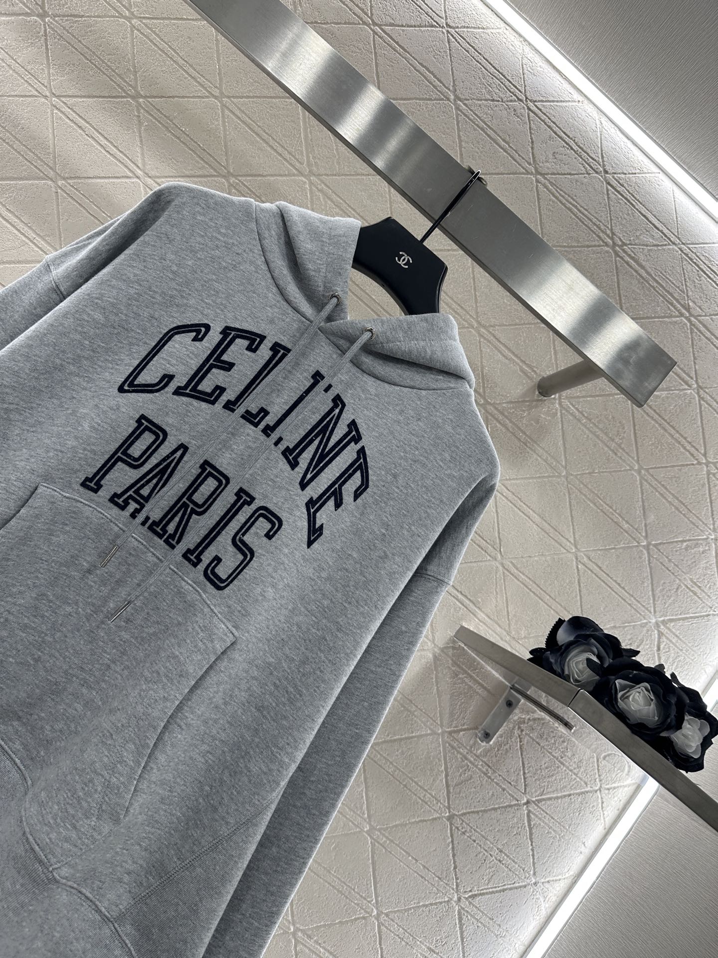 ♥Celin*♥2025新品上架 连帽字母卫衣定制YB原生全棉材质，柔软亲肤，久洗不易变形起球，质感十足