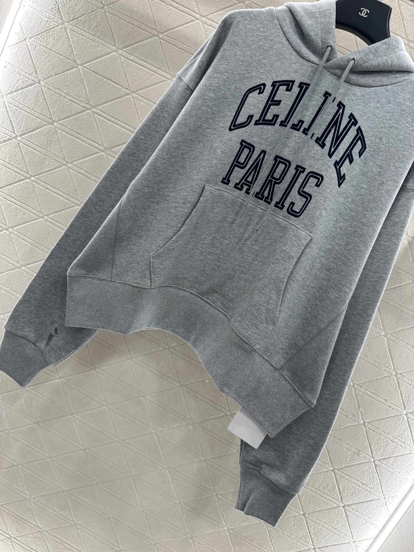 ♥Celin*♥2025新品上架 连帽字母卫衣定制YB原生全棉材质，柔软亲肤，久洗不易变形起球，质感十足