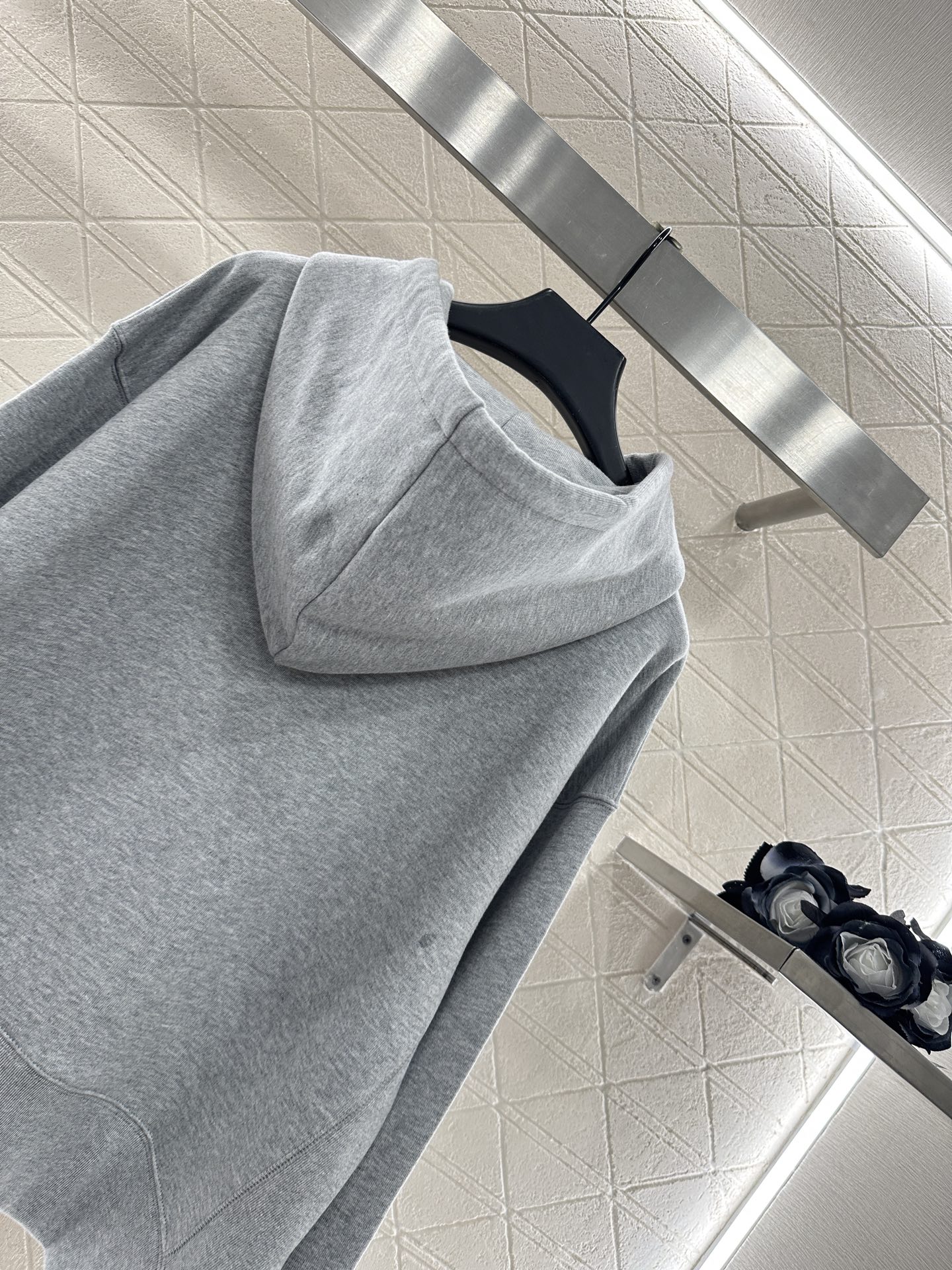 ♥Celin*♥2025新品上架 连帽字母卫衣定制YB原生全棉材质，柔软亲肤，久洗不易变形起球，质感十足