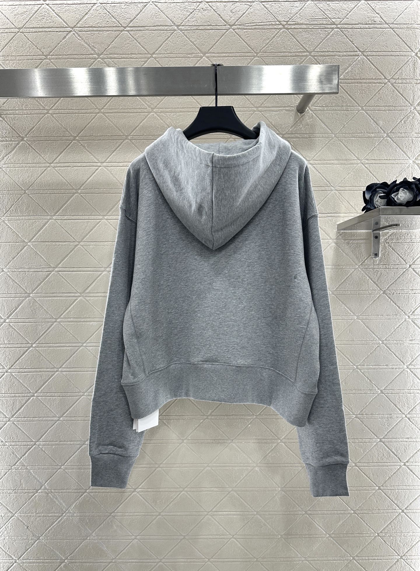 ♥Celin*♥2025新品上架 连帽字母卫衣定制YB原生全棉材质，柔软亲肤，久洗不易变形起球，质感十足