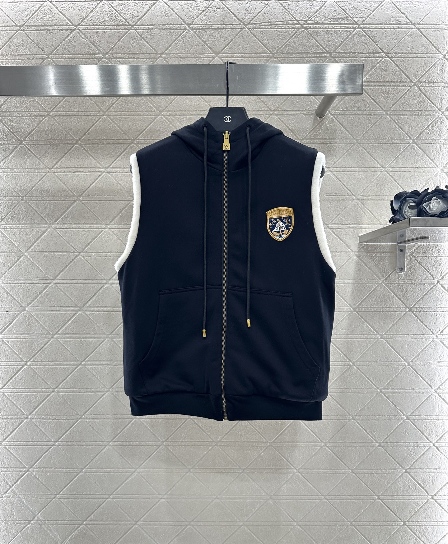 ♥Louis vuitto*♥2025新品上架 两面穿泰迪马甲定制YB进口棉毛材质，毛量充足，防风御寒，