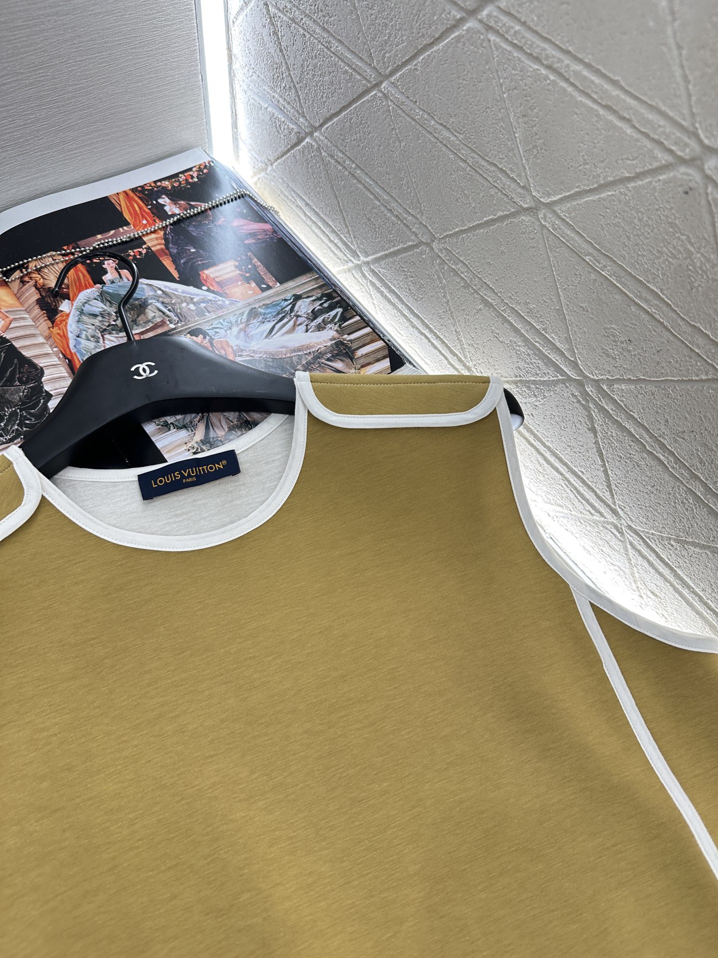 ♥Louis vuitto*♥2025新品上架 提花拼接口袋背心裙定制YB进口棉纶混纺材质，复合工艺处理