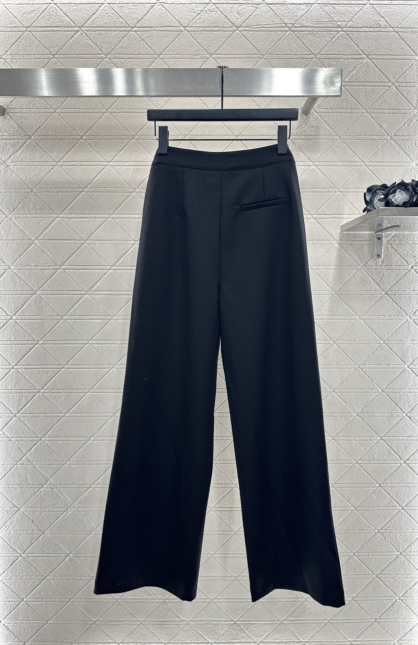 ♥Dio*♥2025新品上架 翻领拼皮外套长裤套装定制YB进口棉纶材质，质感高级，挺括有型，翻领外套搭配