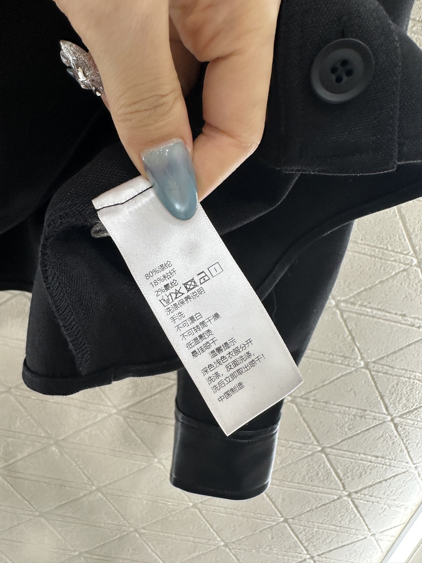 ♥Dio*♥2025新品上架 翻领拼皮外套长裤套装定制YB进口棉纶材质，质感高级，挺括有型，翻领外套搭配