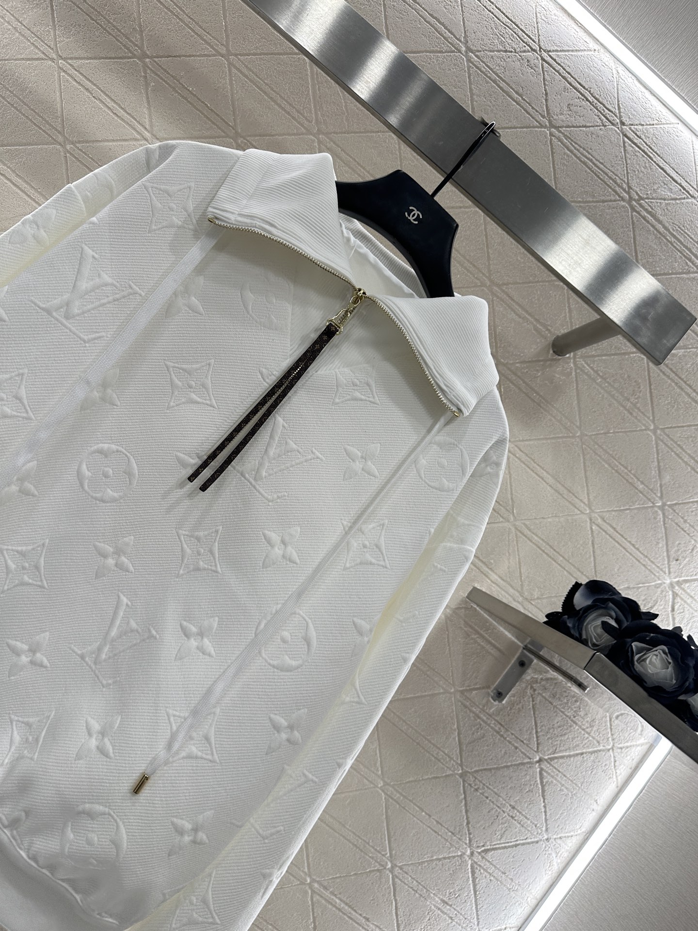 ♥Louis vuitto*♥2025新品上架 压花半开襟卫衣长裤套装定制YB进口压花材质，柔软亲肤，穿