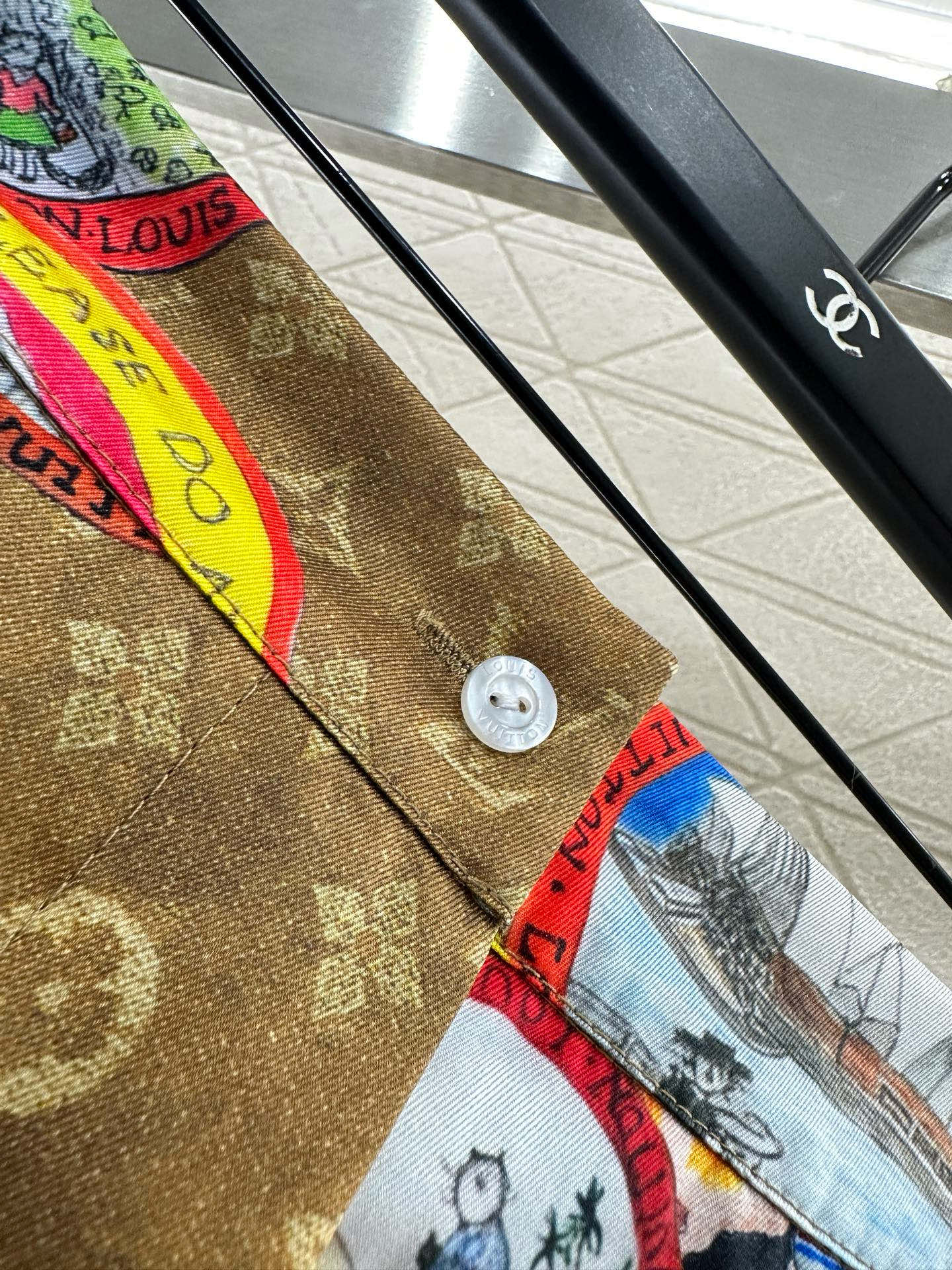 ♥Louis Vuitto*♥ 2025新品上架 活性满印睡衣短裤套装定制YB进口斜纹稠材质，亲肤舒适，