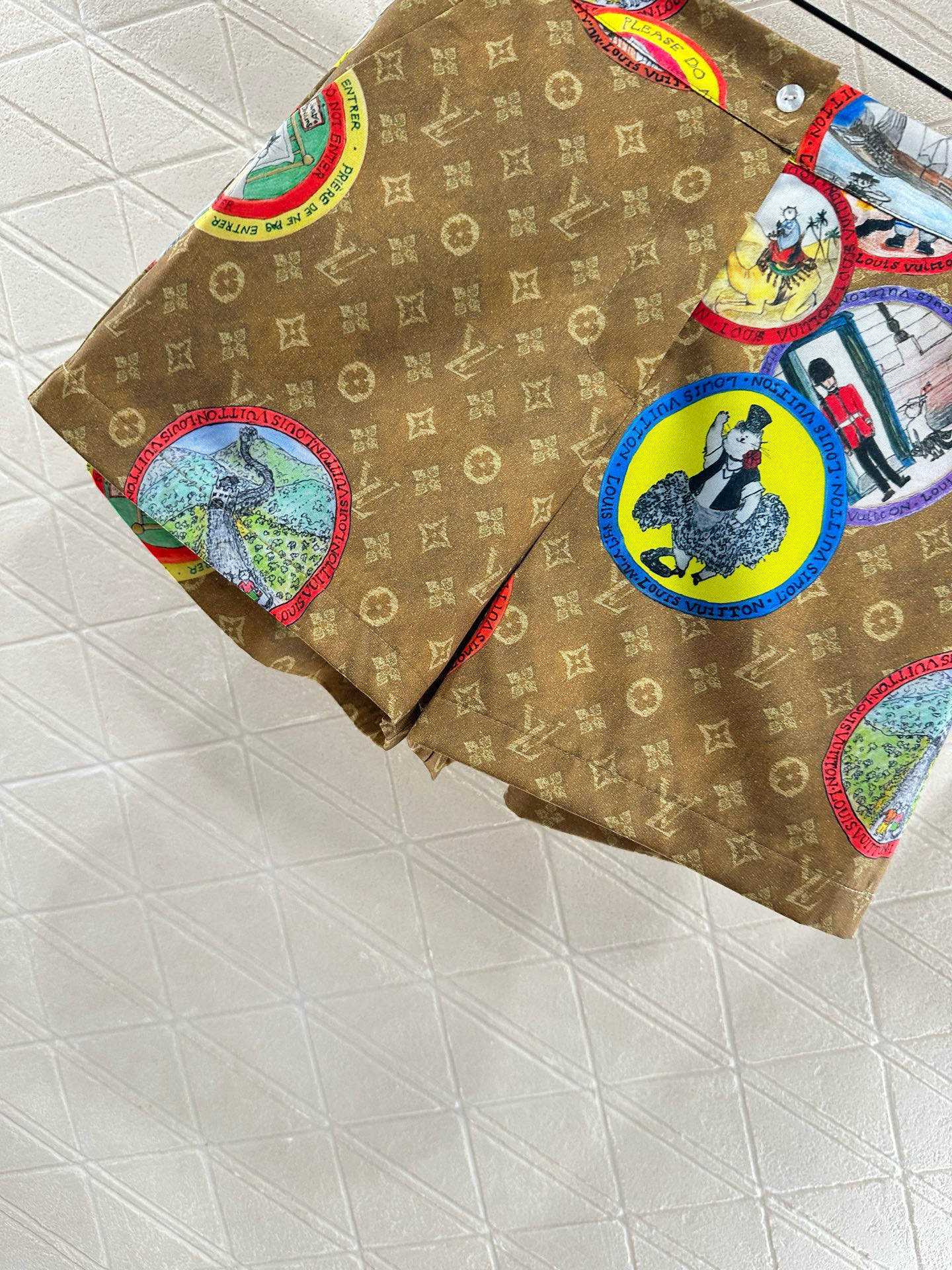 ♥Louis Vuitto*♥ 2025新品上架 活性满印睡衣短裤套装定制YB进口斜纹稠材质，亲肤舒适，