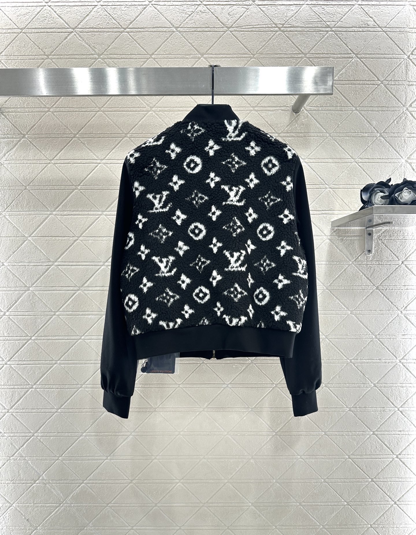 ♥Louis Vuitto*♥2025新品上架 拼接泰迪羊羔毛外套定制YB斜纹空气棉➕羊羔毛材质，柔软亲