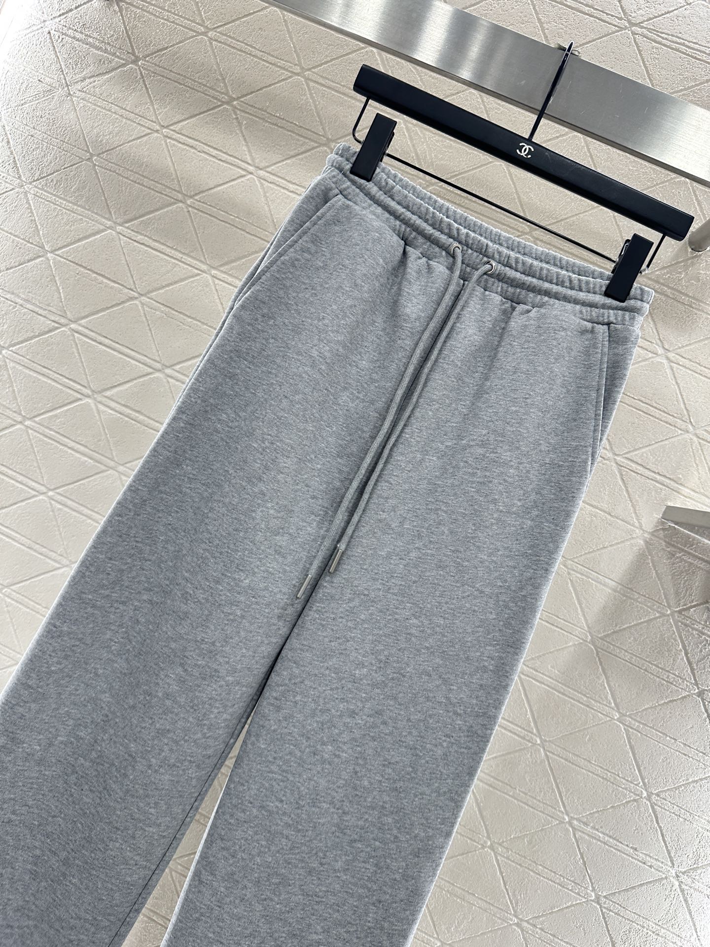 ♥Prad*♥2025新品上架 拼接格纹卫衣长裤套装定制YB斜纹全棉材质，质感细腻，舒适好穿，圆领卫衣长