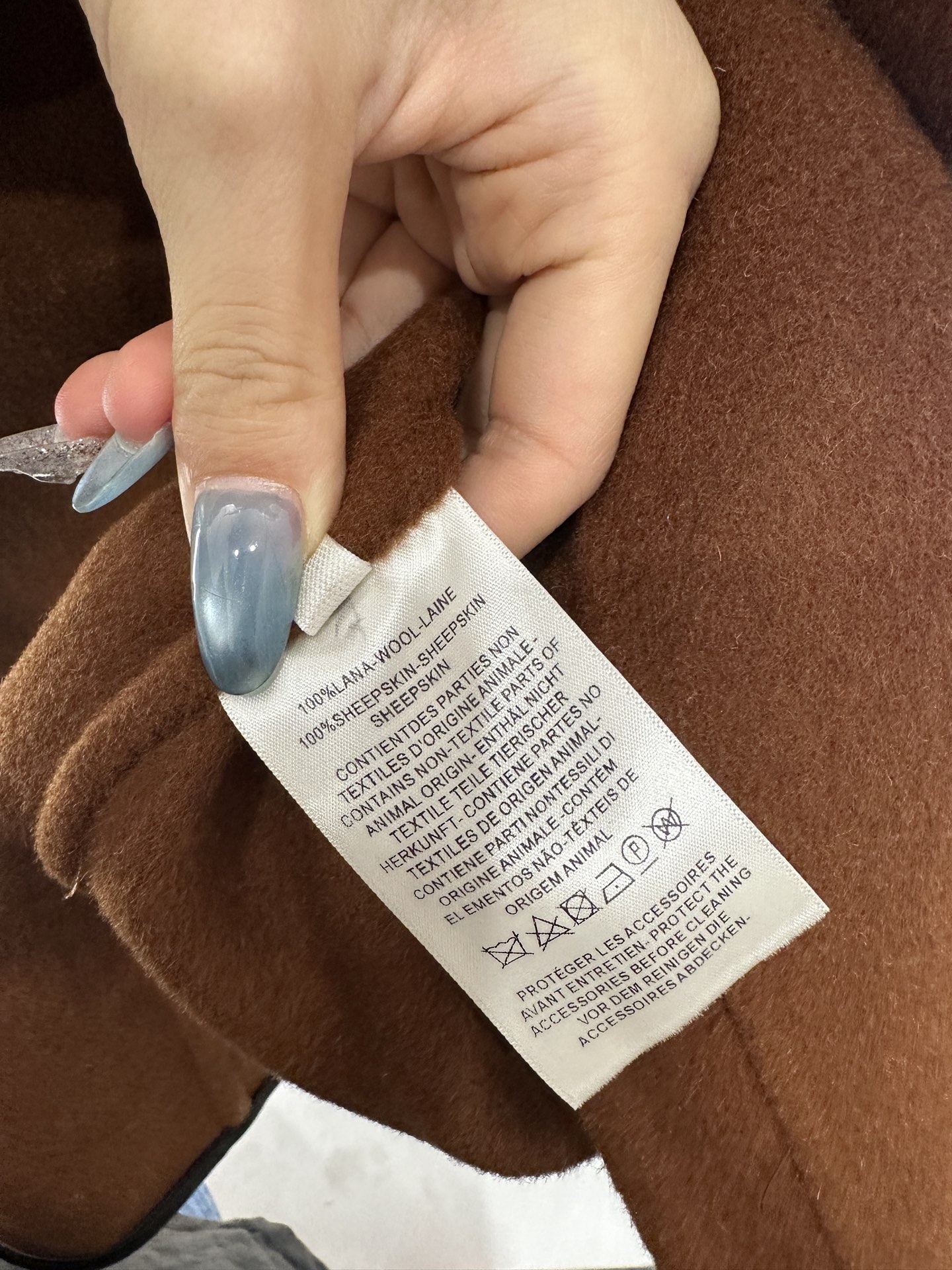 ♥Herme*♥2025新品上架 立领长款大衣定制YB百分百羊毛材质，手工双面尼制作，细腻亲肤，质感十足