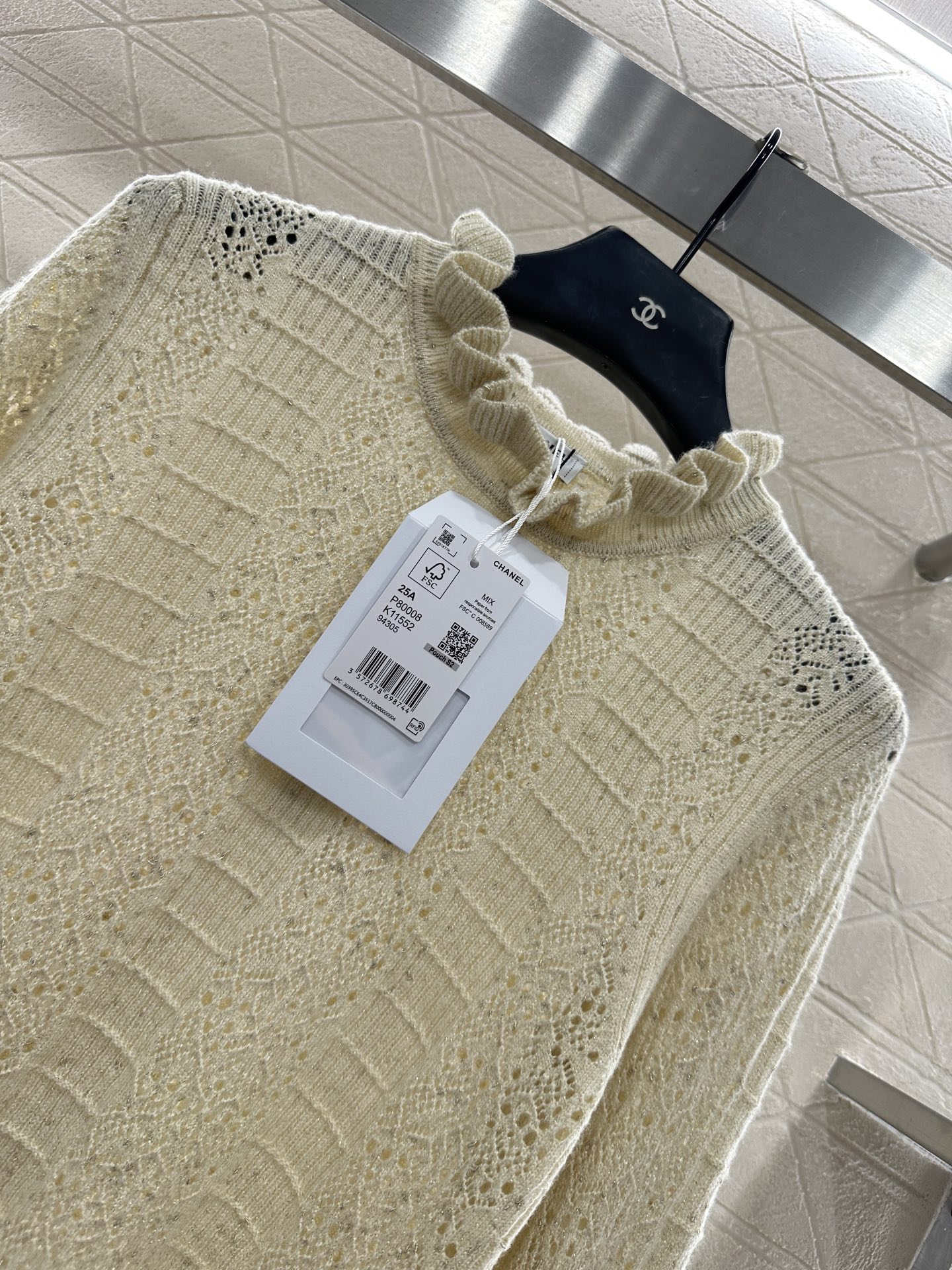 ♥Chane*♥2025新品上架 木耳花边立领针织长袖定制YB羊绒羊毛纱线织造，细腻柔软，弹力十足，精致