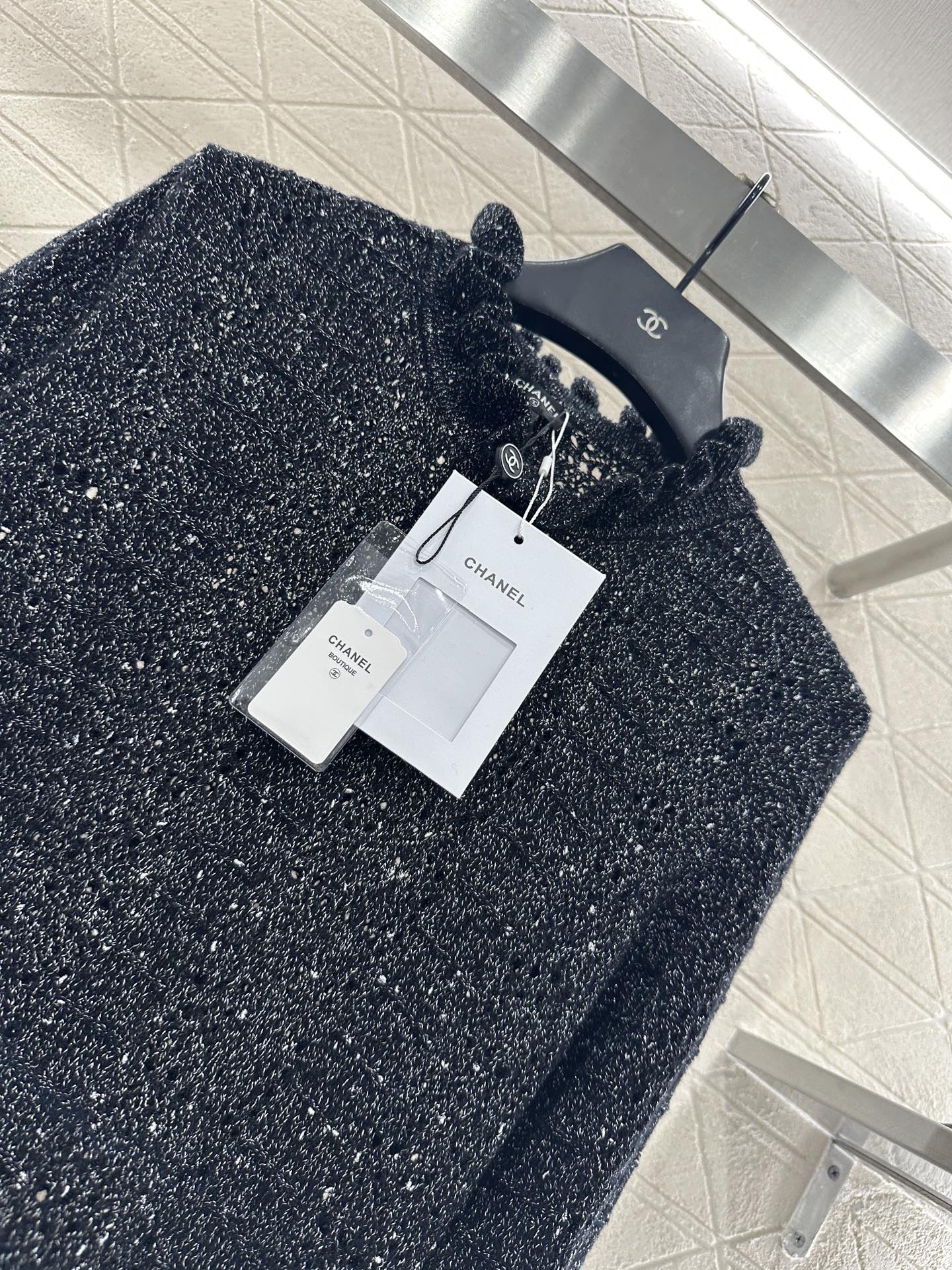 ♥Chane*♥2025新品上架 木耳花边立领针织长袖定制YB羊绒羊毛纱线织造，细腻柔软，弹力十足，精致