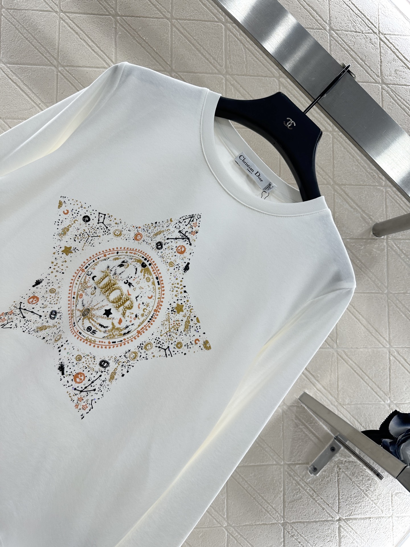 ♥Dio*♥2025新品上架 五角星钉珠水钻长袖上衣定制YB斜纹全棉材质，质感舒适，弹力好穿，圆领长袖上