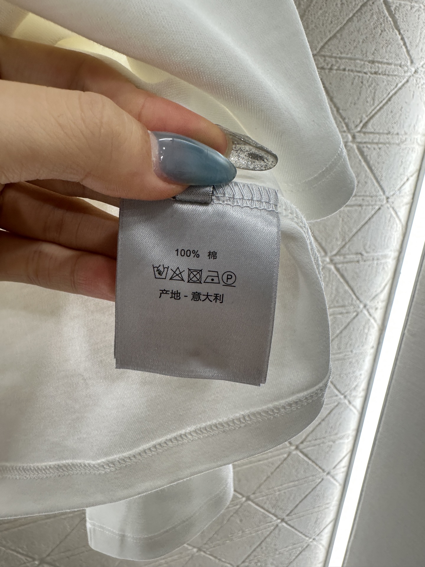 ♥Dio*♥2025新品上架 五角星钉珠水钻长袖上衣定制YB斜纹全棉材质，质感舒适，弹力好穿，圆领长袖上