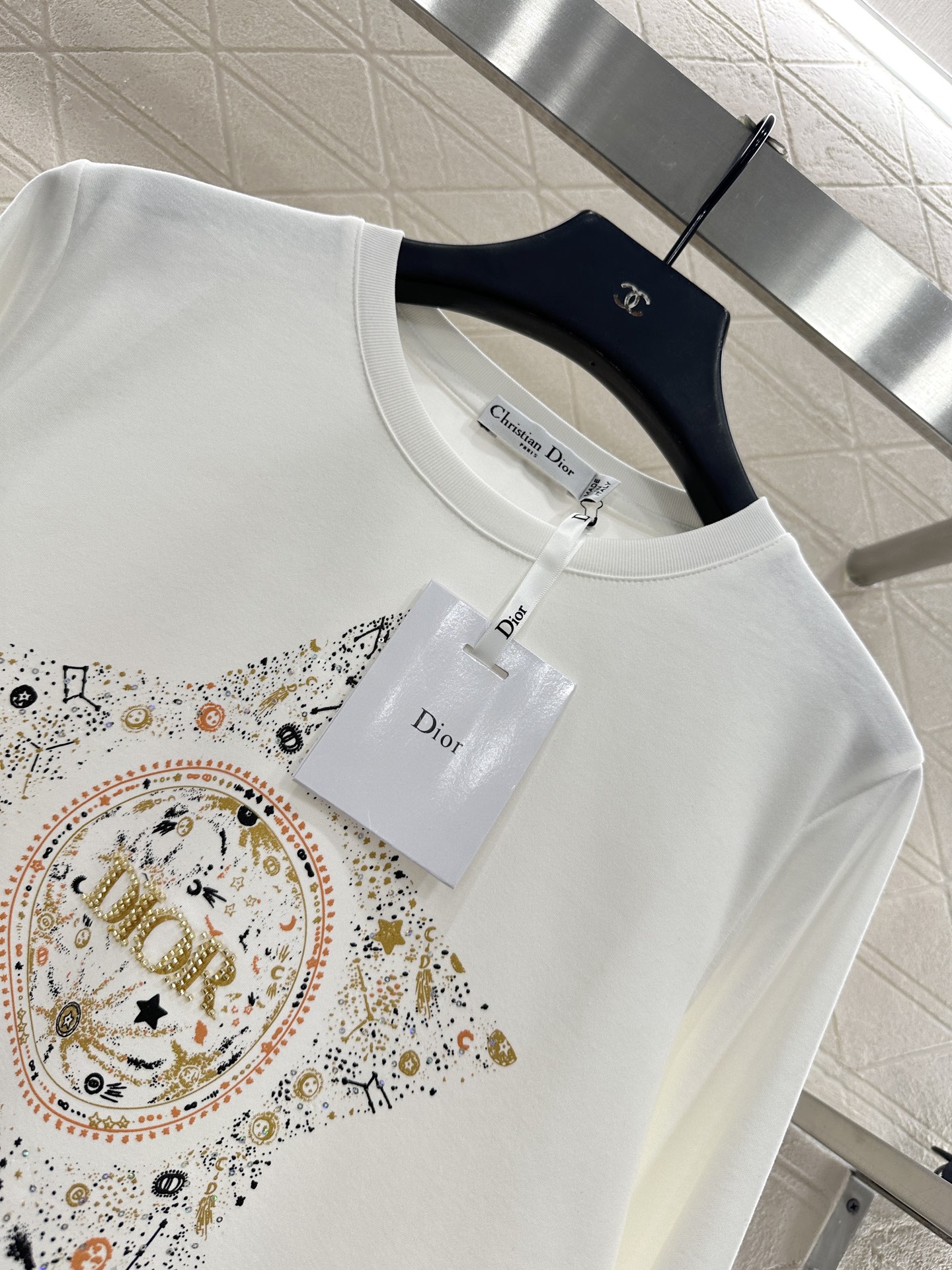 ♥Dio*♥2025新品上架 五角星钉珠水钻长袖上衣定制YB斜纹全棉材质，质感舒适，弹力好穿，圆领长袖上