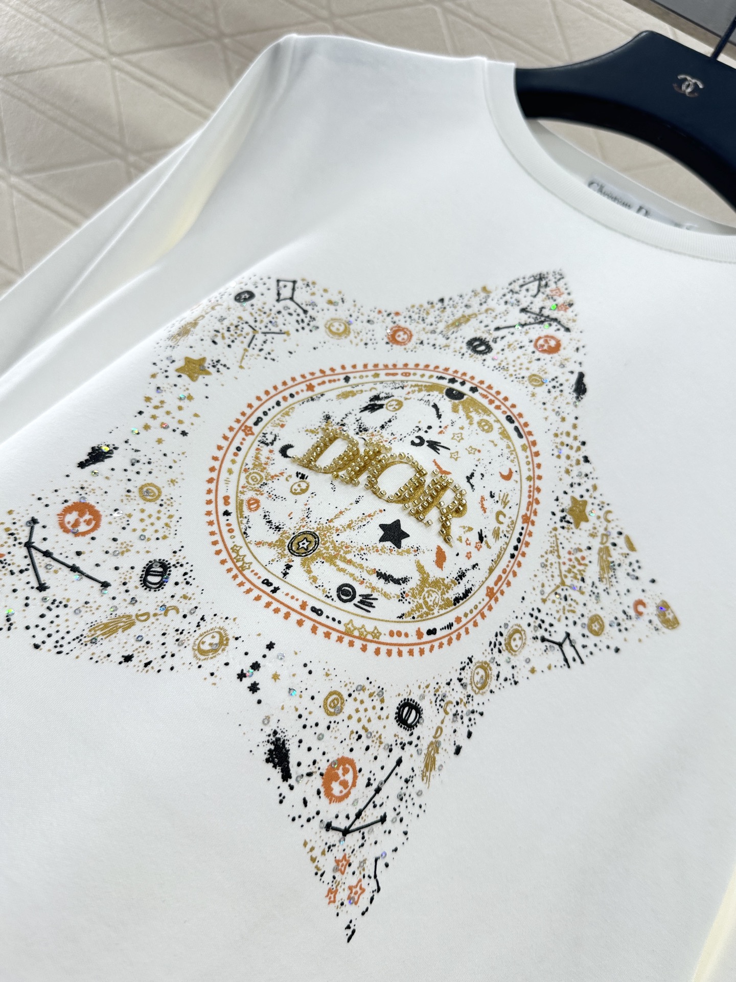 ♥Dio*♥2025新品上架 五角星钉珠水钻长袖上衣定制YB斜纹全棉材质，质感舒适，弹力好穿，圆领长袖上