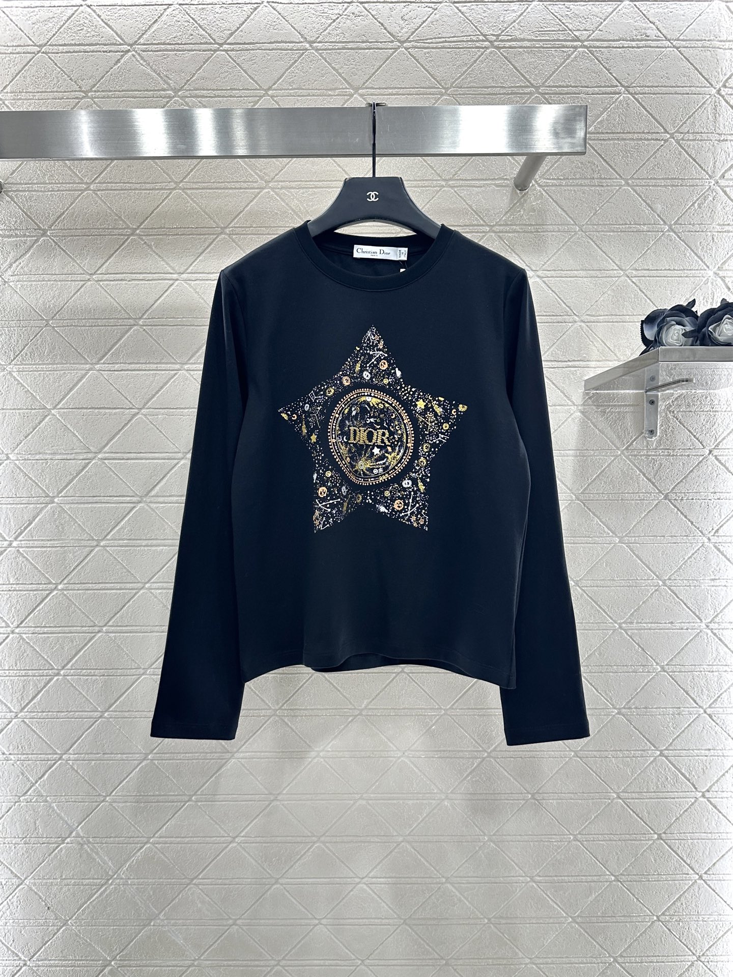 ♥Dio*♥2025新品上架 五角星钉珠水钻长袖上衣定制YB斜纹全棉材质，质感舒适，弹力好穿，圆领长袖上