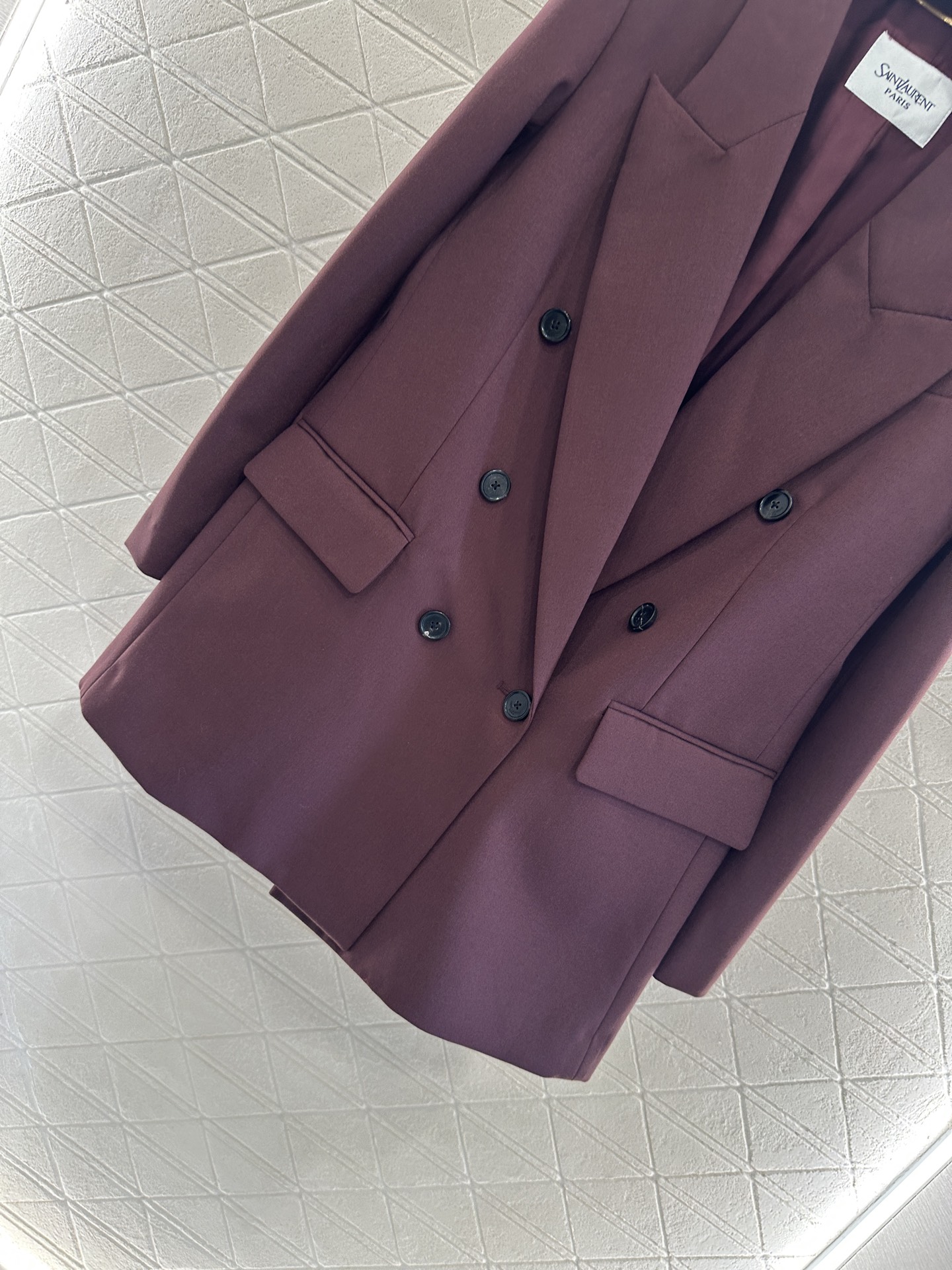 ♥Sanit lauren*♥2025新品上架 正肩双排扣翻领西装定制YB进口百分百丝毛材质，质感光泽高