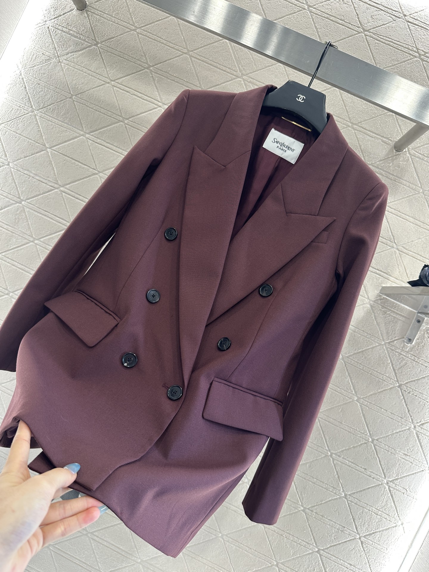 ♥Sanit lauren*♥2025新品上架 正肩双排扣翻领西装定制YB进口百分百丝毛材质，质感光泽高