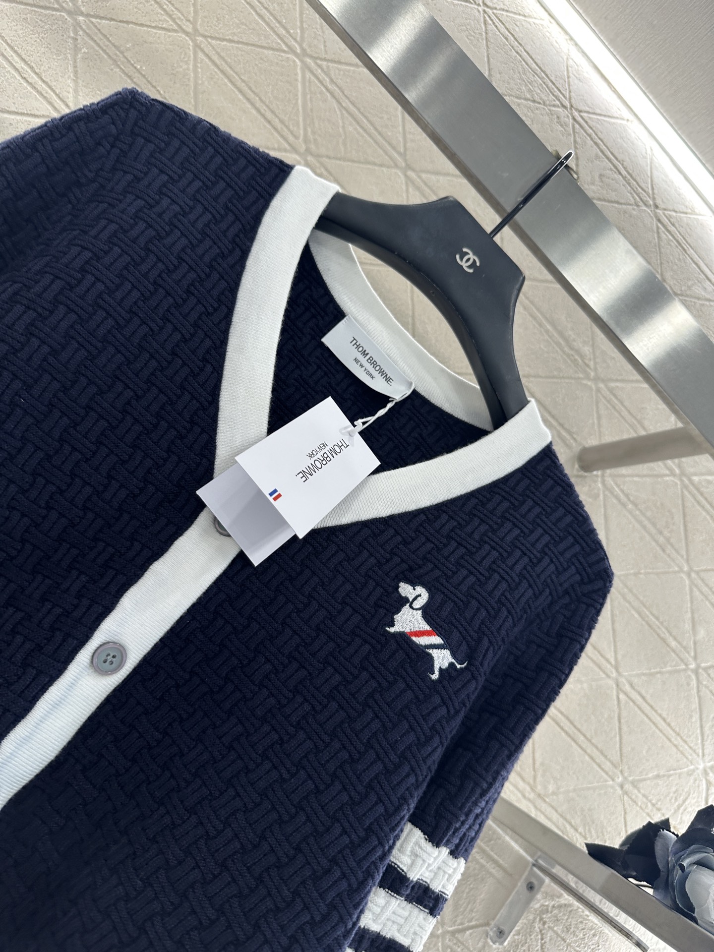 ♥️Thom brown*♥2025新品上架 编织撞色针织开衫定制YB羊毛纱线织造，质感光泽，柔软亲肤，