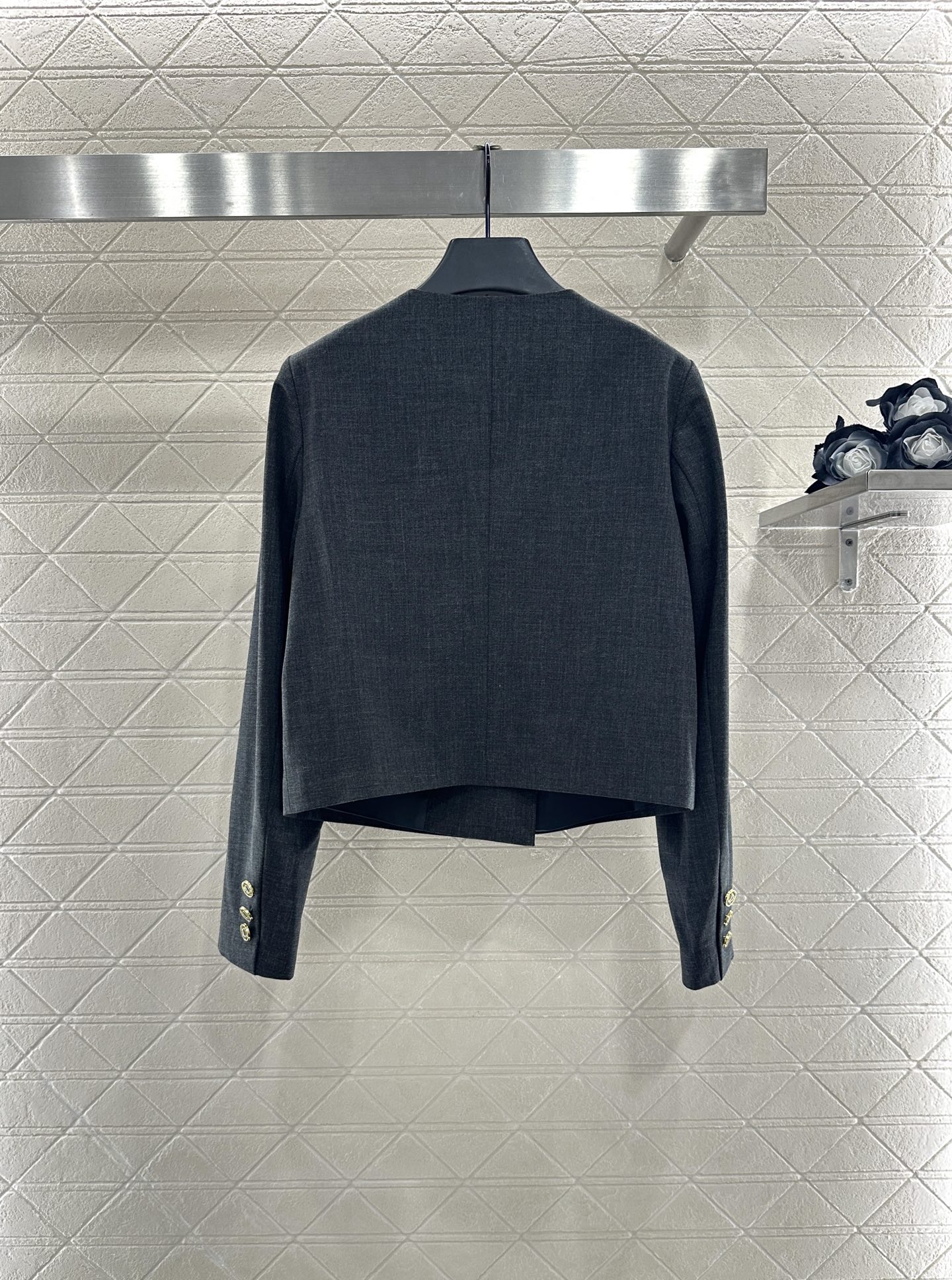 ♥Miumi*♥2025新品上架 圆领双排扣西装长裤套装定制YB进口人棉材质，质感光泽高级，正肩直筒西装