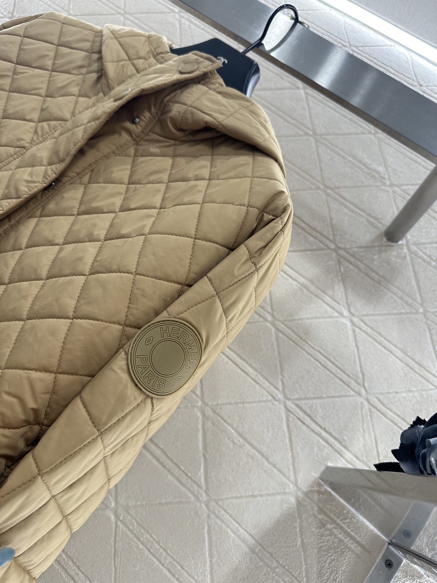 ♥Herme*♥2025新品上架 菱格连帽羽绒棉服定制YB进口防风防水尼龙材质，其工艺还原，升级材质，提