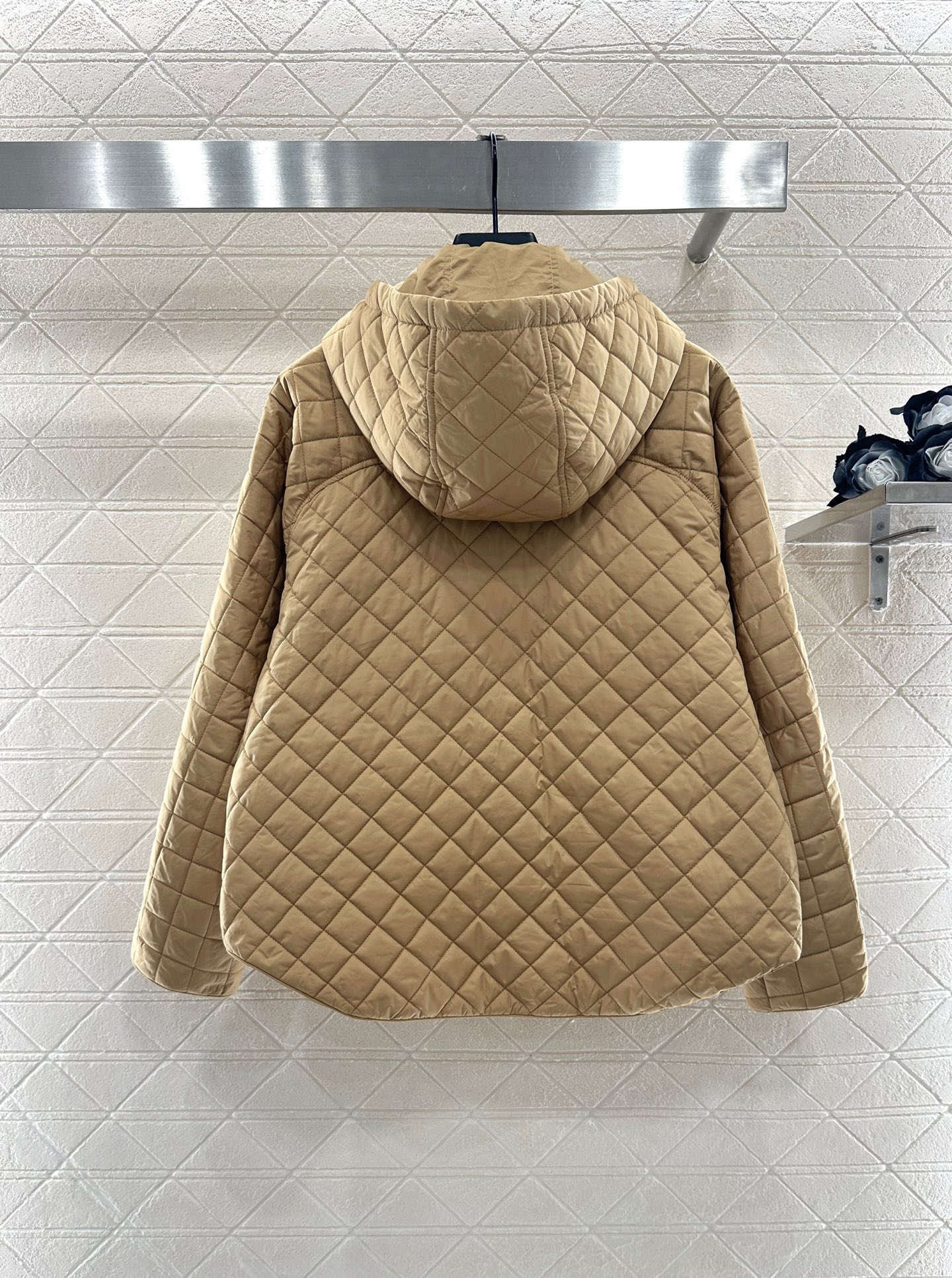 ♥Herme*♥2025新品上架 菱格连帽羽绒棉服定制YB进口防风防水尼龙材质，其工艺还原，升级材质，提