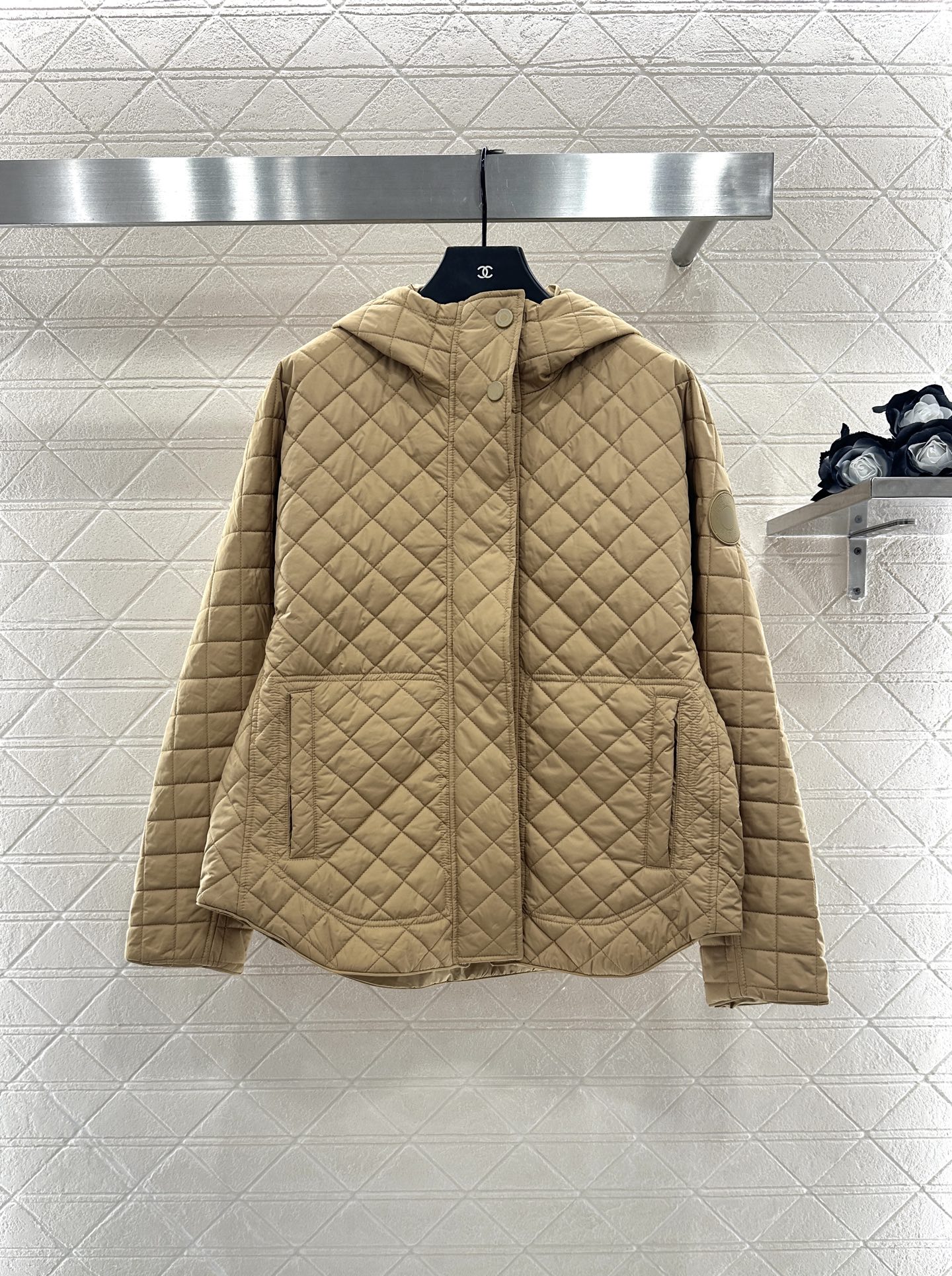 ♥Herme*♥2025新品上架 菱格连帽羽绒棉服定制YB进口防风防水尼龙材质，其工艺还原，升级材质，提