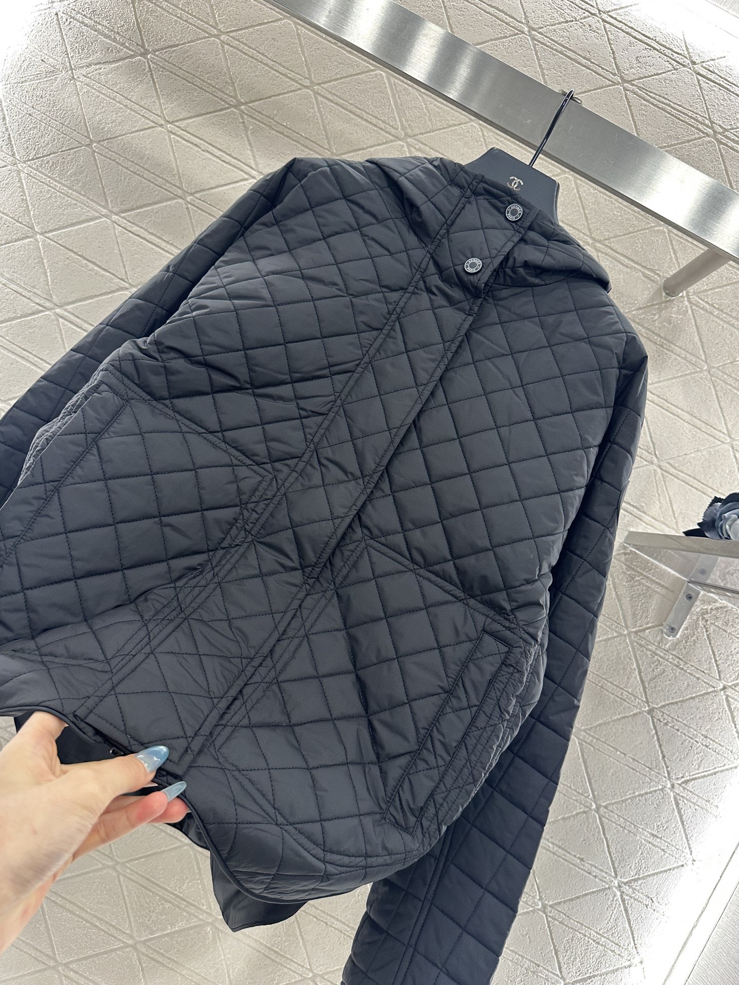♥Herme*♥2025新品上架 菱格连帽羽绒棉服定制YB进口防风防水尼龙材质，其工艺还原，升级材质，提