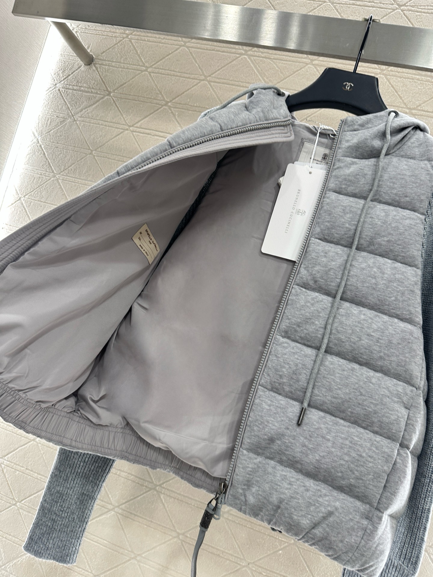 ♥BC*♥2025新品上架 连帽拼接拉链羽绒服定制YB精梳棉➕羊毛材质 其工艺还原，升级材质，带有毛绒纹