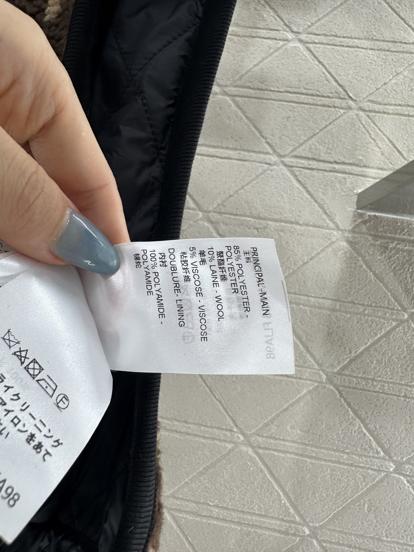 ♥Louis Vuitto*♥2025新品上架 连帽泰迪毛绒坎肩马甲定制YB摇粒绒材质，颗粒感明显软糯亲