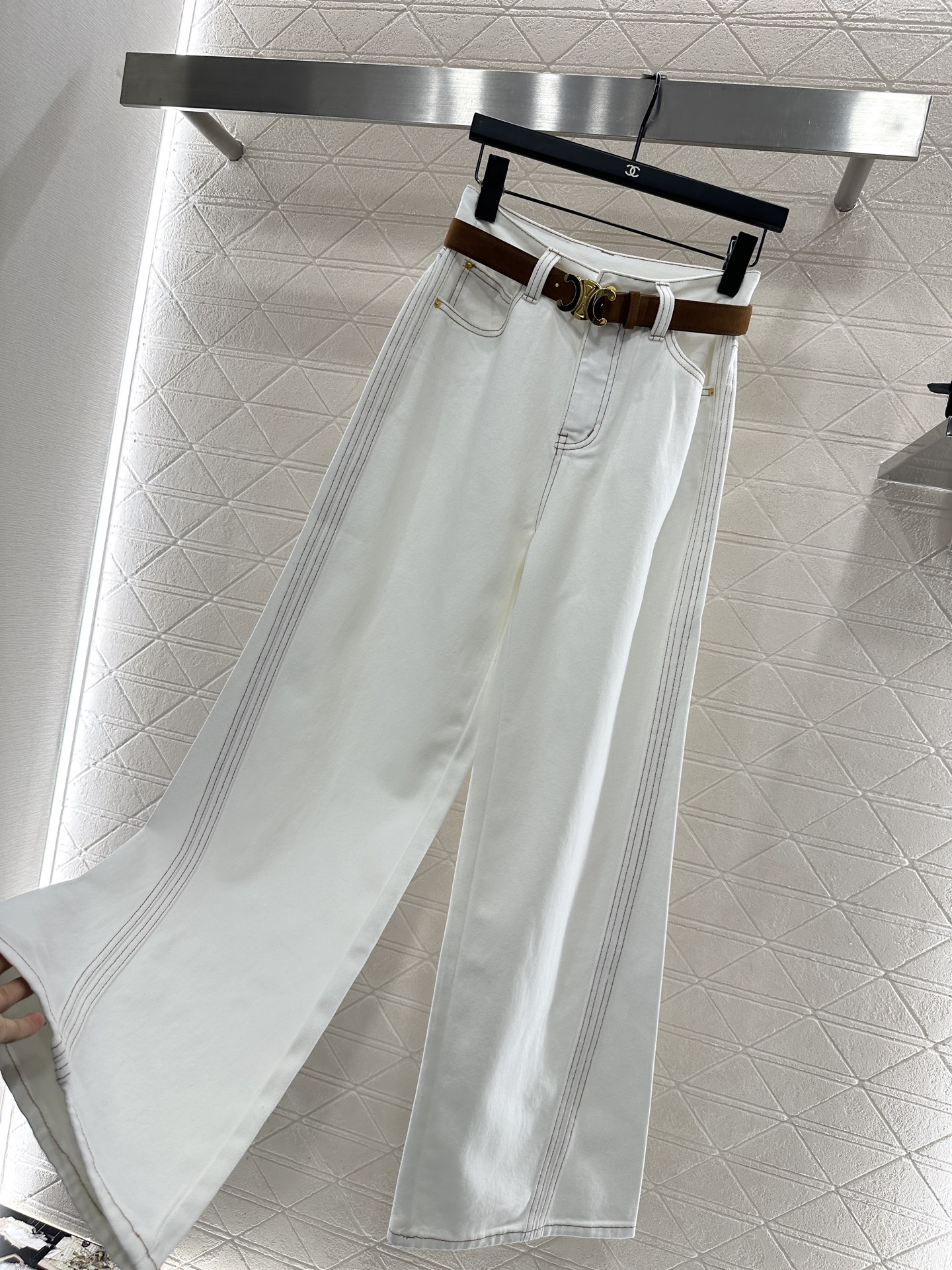 ♥Celin*♥2025新品上架 直筒腰带轮廓线牛仔裤定制YB斜纹棉牛仔材质，面料柔软舒适，透气性好，反