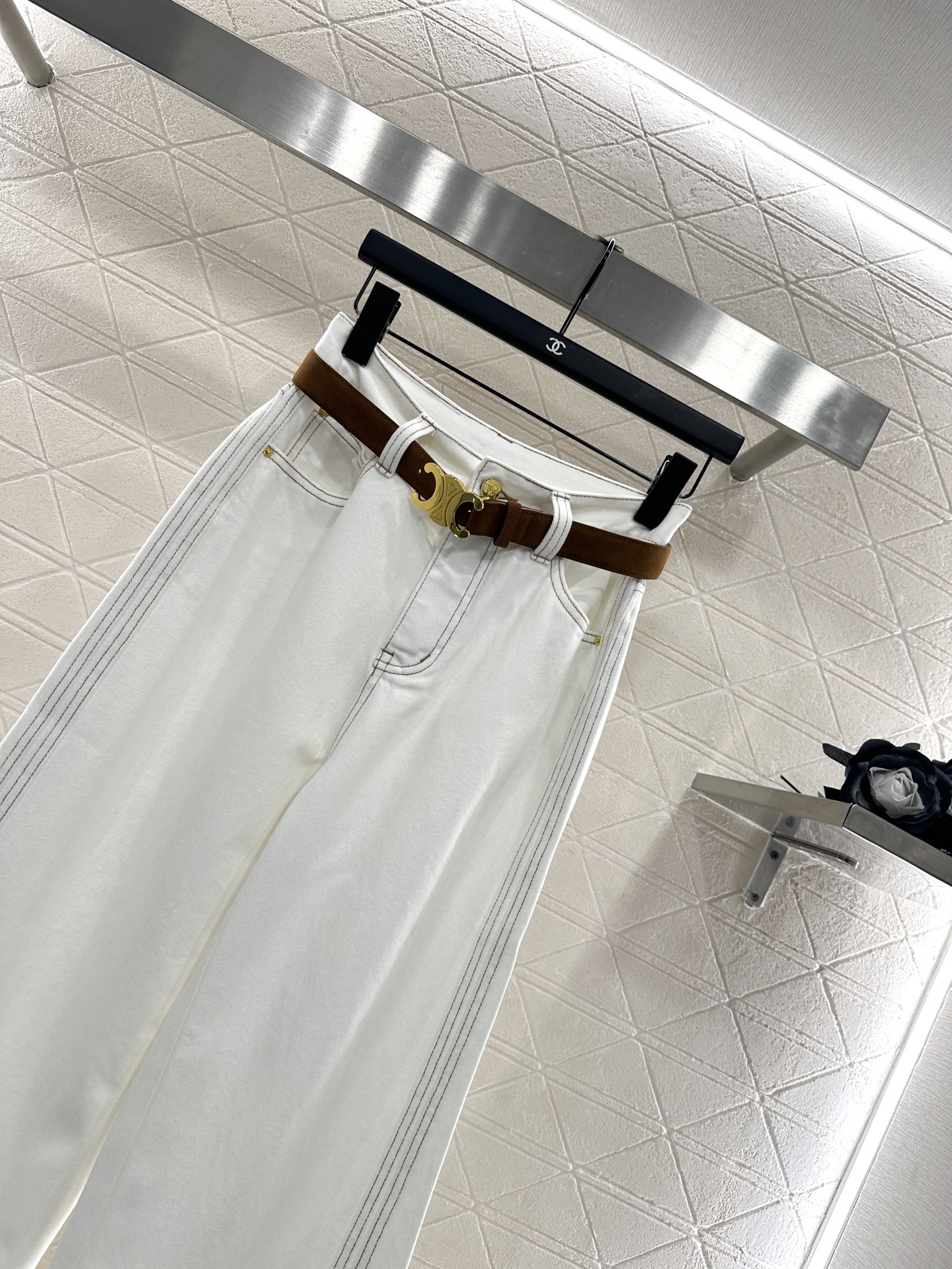 ♥Celin*♥2025新品上架 直筒腰带轮廓线牛仔裤定制YB斜纹棉牛仔材质，面料柔软舒适，透气性好，反