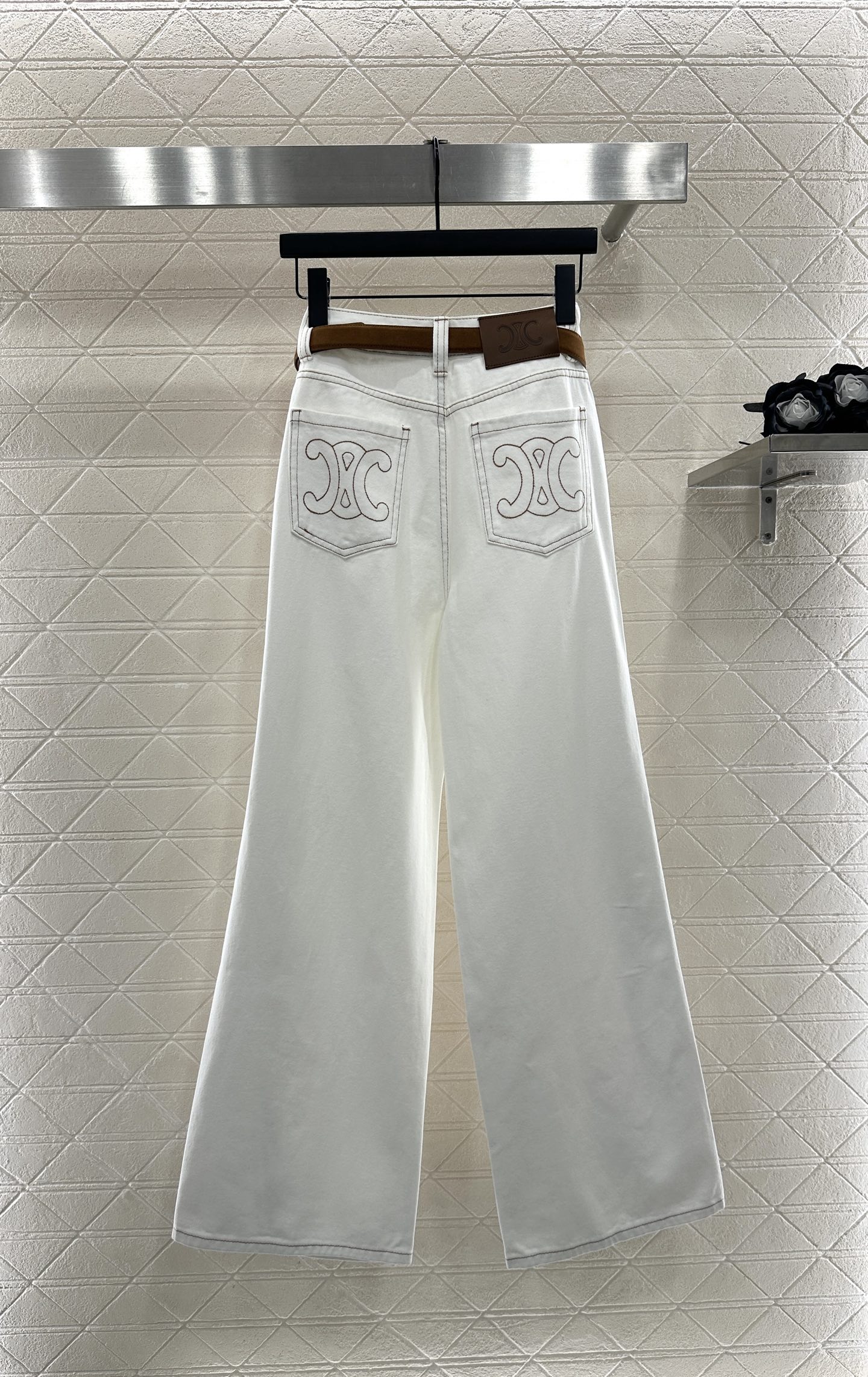 ♥Celin*♥2025新品上架 直筒腰带轮廓线牛仔裤定制YB斜纹棉牛仔材质，面料柔软舒适，透气性好，反