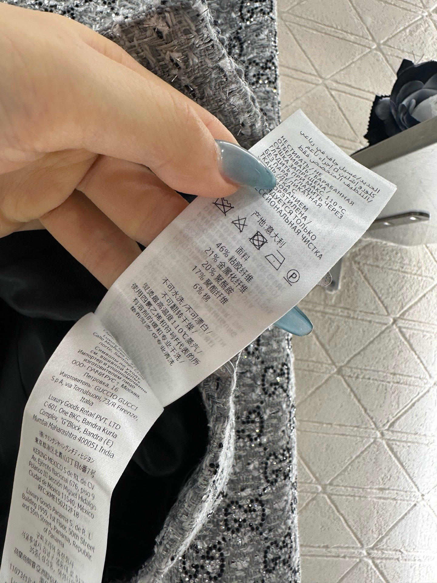 ♥Gucc*♥2025新品上架 烫钻圆领洋装外套半裙套装定制YB进口粗纺毛呢材质，质感高级，挺括有型，正