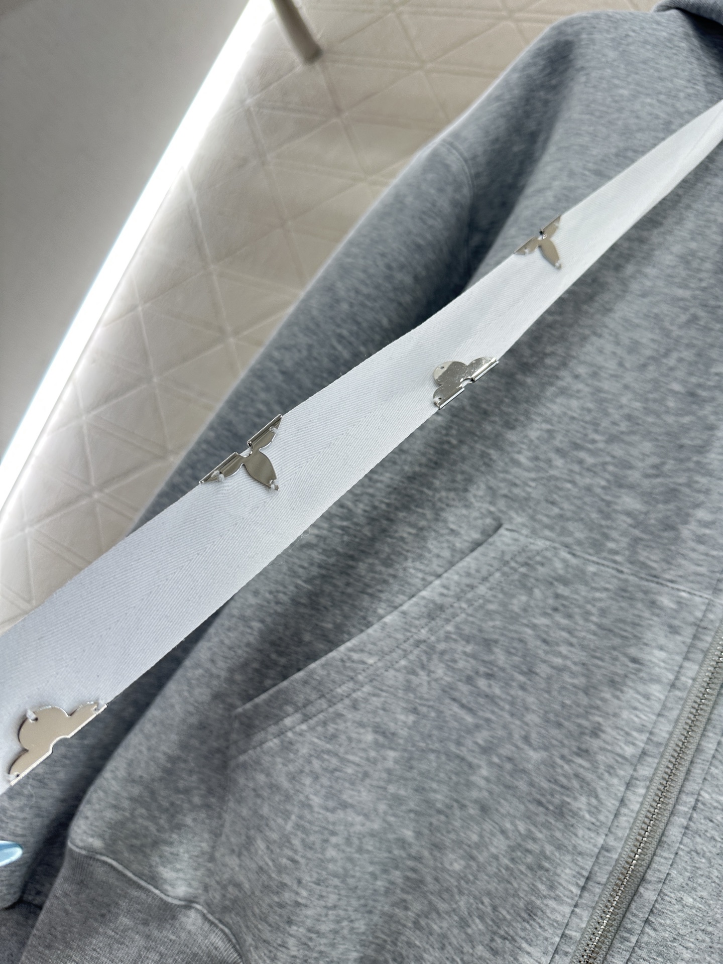 ♥Louis vuitto*♥2025新品上架 连帽外套长裤套装定制YB斜纹全棉材质，质感光泽，品相高级