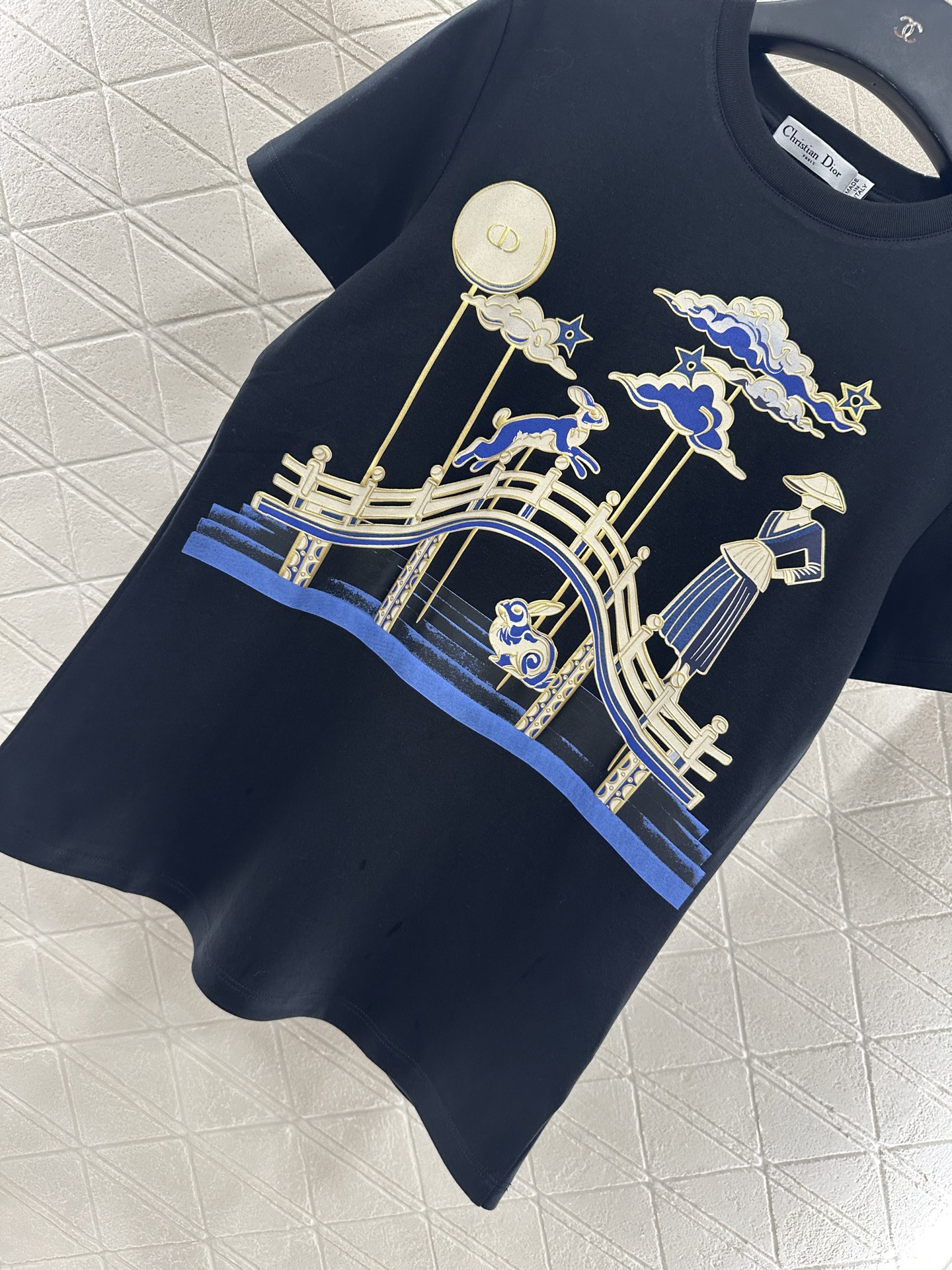 ♥Dio*♥2025新品上架 东方元素印花𝑇𝑒𝑒定制YB原生全棉材质，质感高级，柔软舒适，常规短袖T恤裁