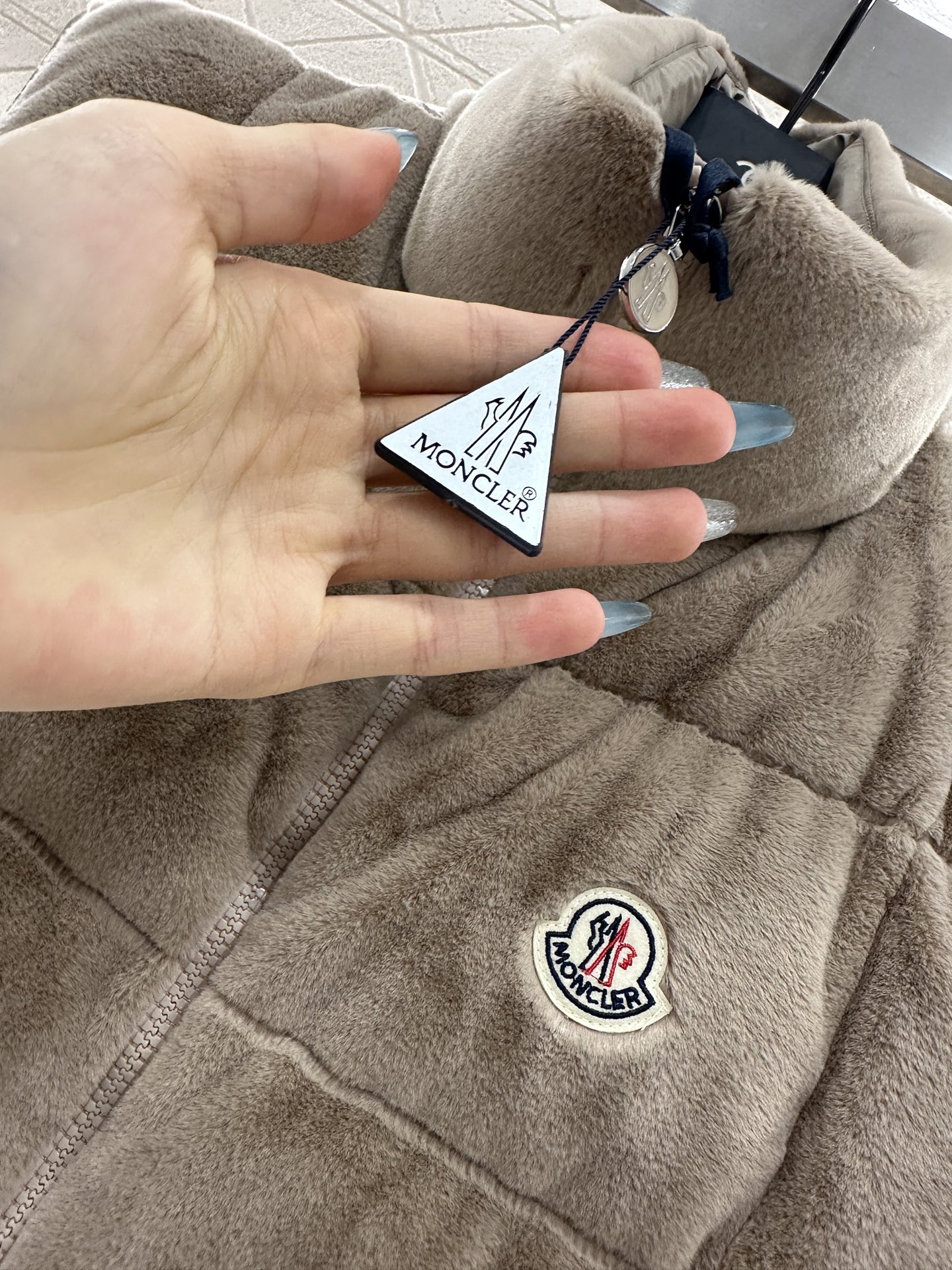 Moncler Down Vest: Windproof Nylon, Goose Down Filling, Stylish & Warm 6 i1759070155034 3118 0 5