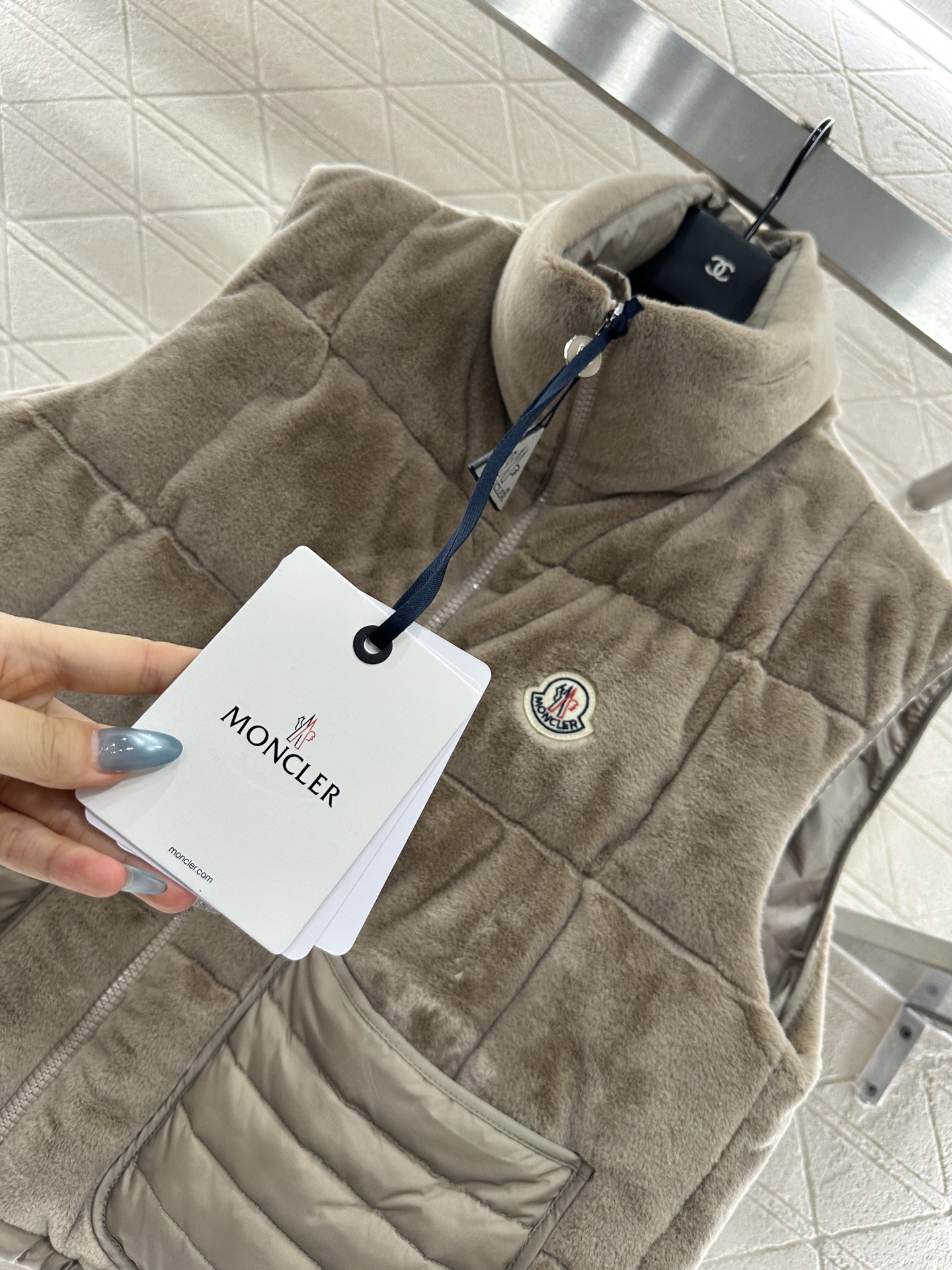Moncler Down Vest: Windproof Nylon, Goose Down Filling, Stylish & Warm 3 i1759070155035 8383 0 2