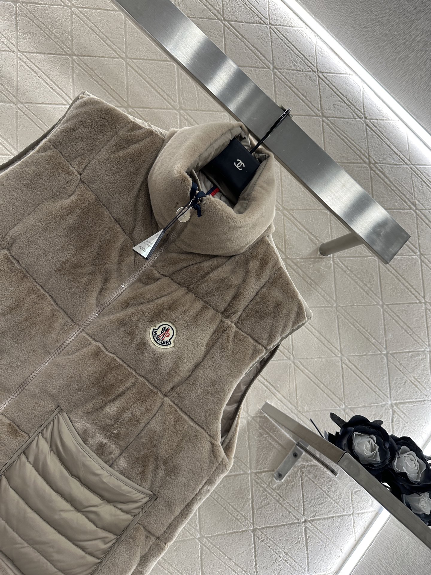 Moncler Down Vest: Windproof Nylon, Goose Down Filling, Stylish & Warm 4 i1759070156356 5289 0 3