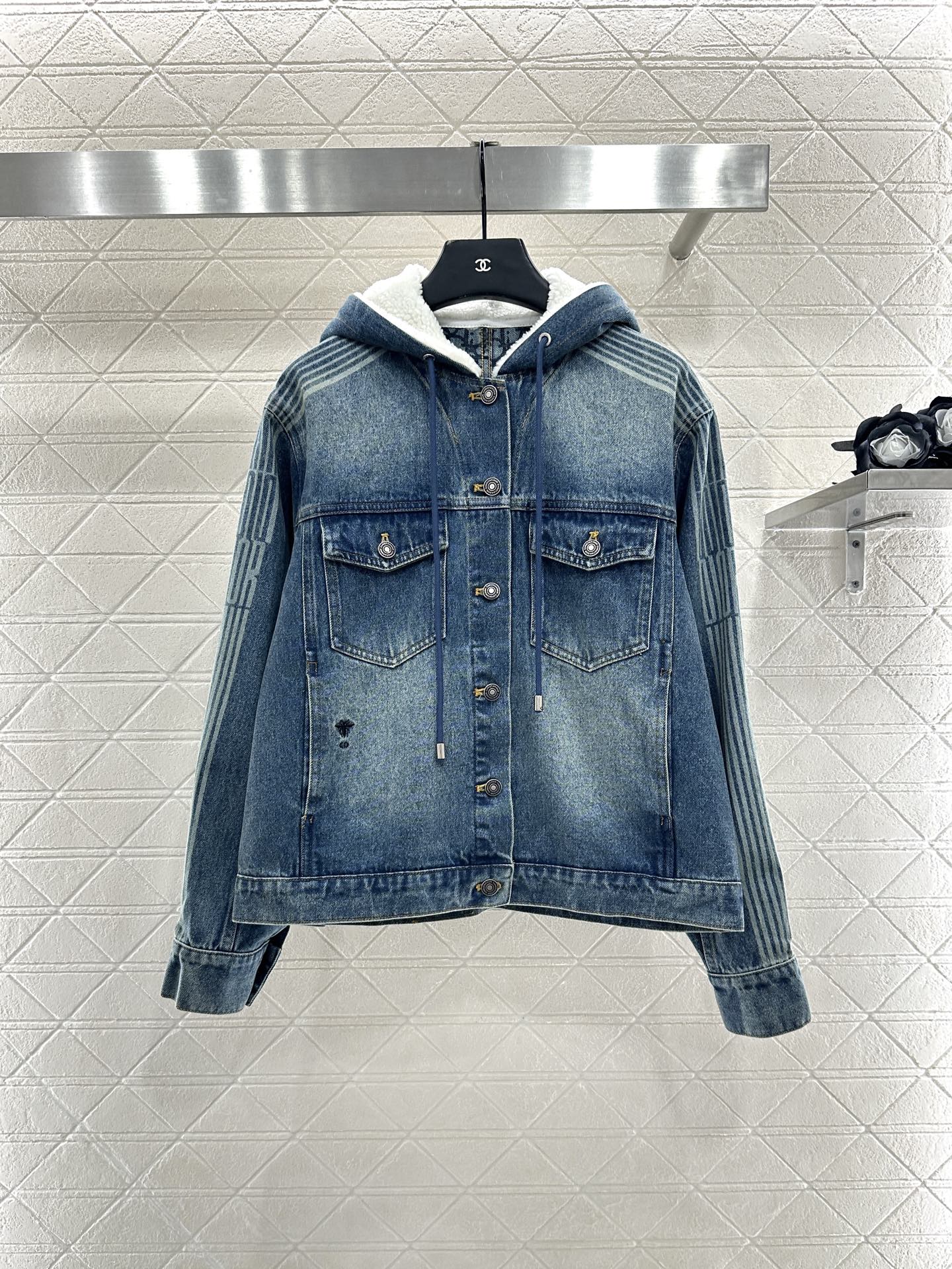 Dior 2025 Denim Jacket & Pants Set, YB Twill Cotton, Vintage Blue & Grey 1 i1759071265134 7195 0 0