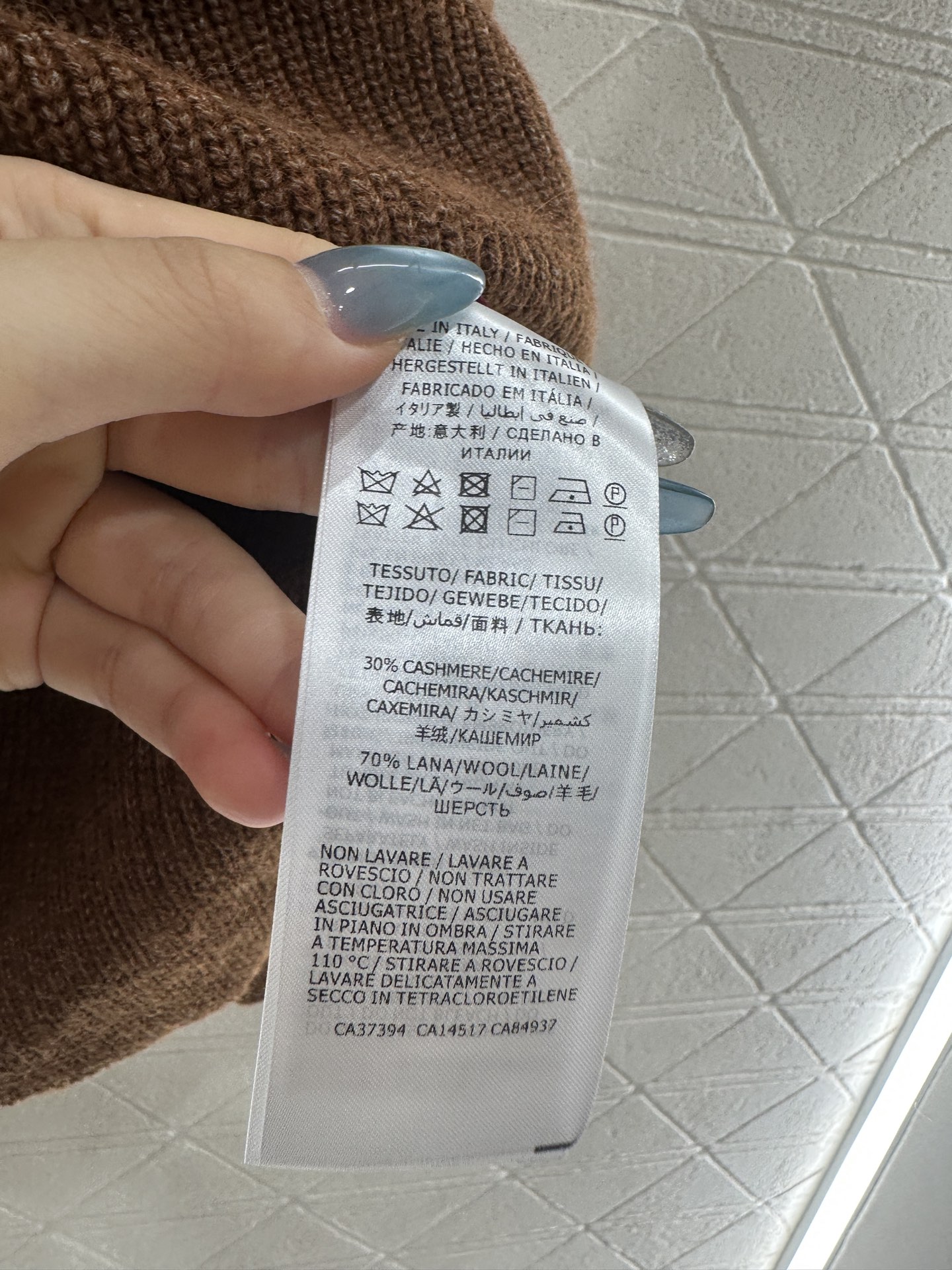 ♥Gucc*♥2025新品上架 简约字母套头毛衣定制YB羊毛纱线织造，质感高级，舒适柔软，圆领落肩长袖毛