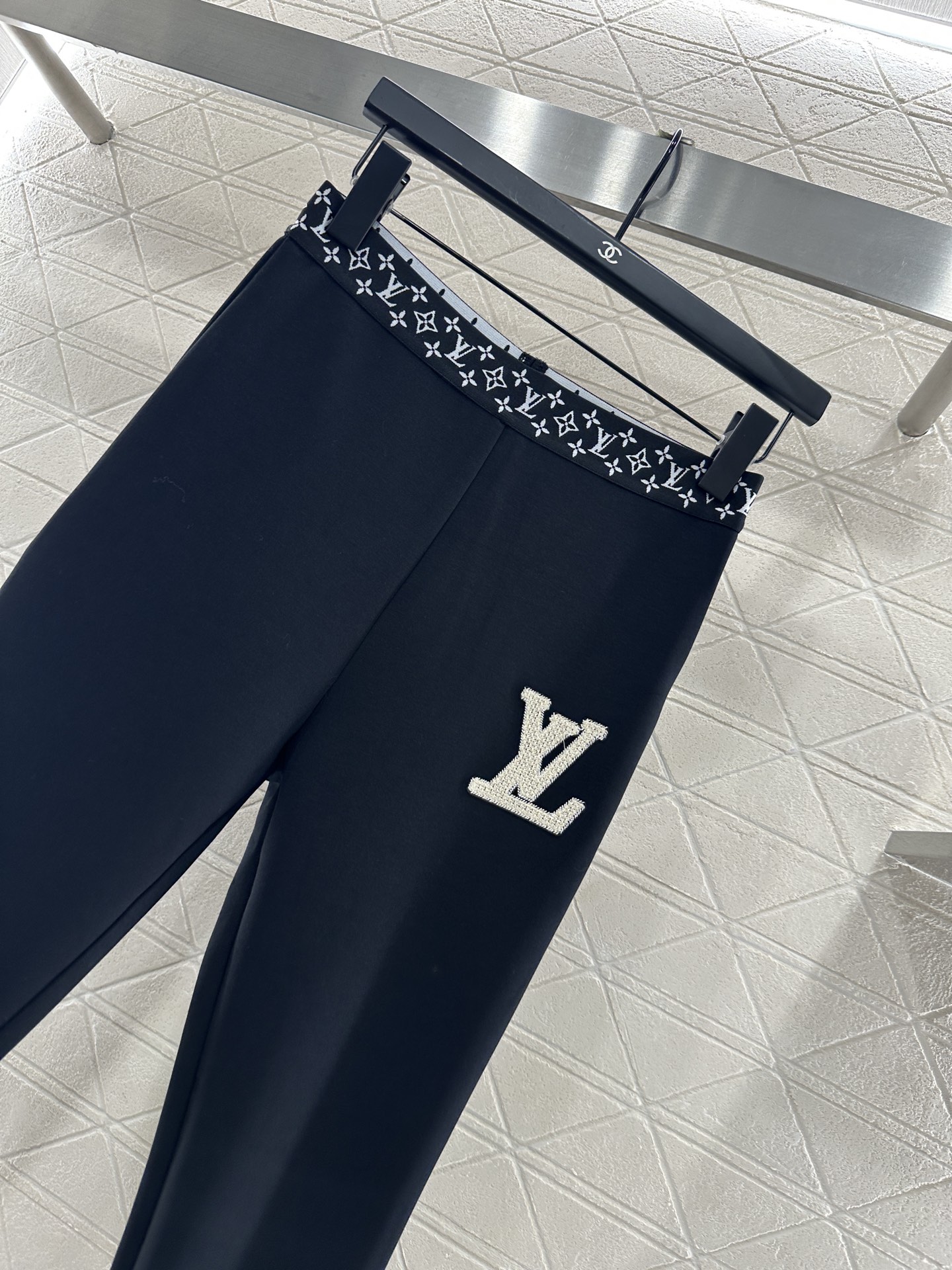 ♥Louis vuitto*♥2025新品上架 提花织带高弹打底裤定制YB进口高弹力材质，弹力舒适，打底