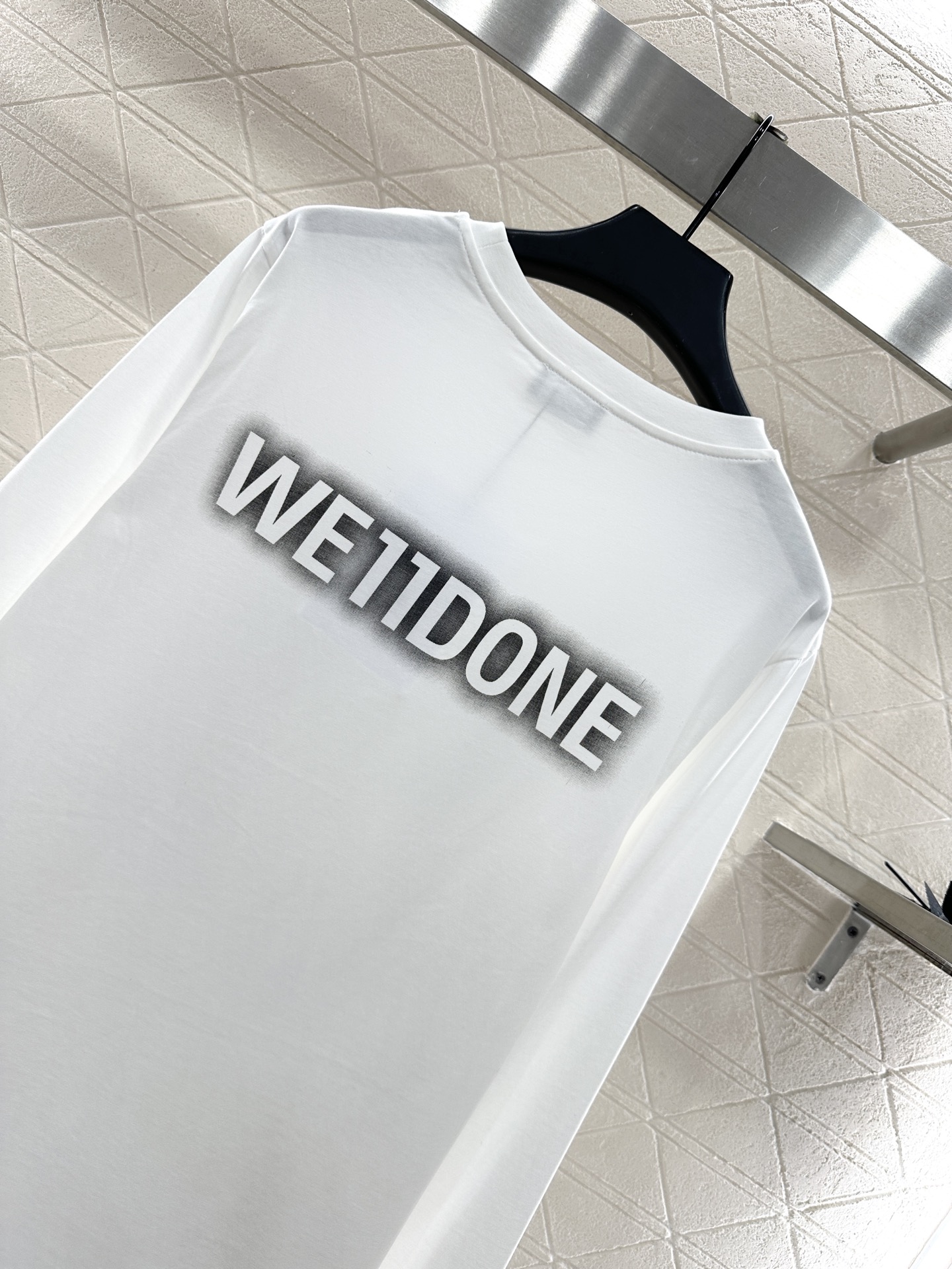 ♥We11don*♥2025新品上架 圆领小熊印花长袖上衣定制YB斜纹全棉材质，质感细腻，穿搭舒适弹力，