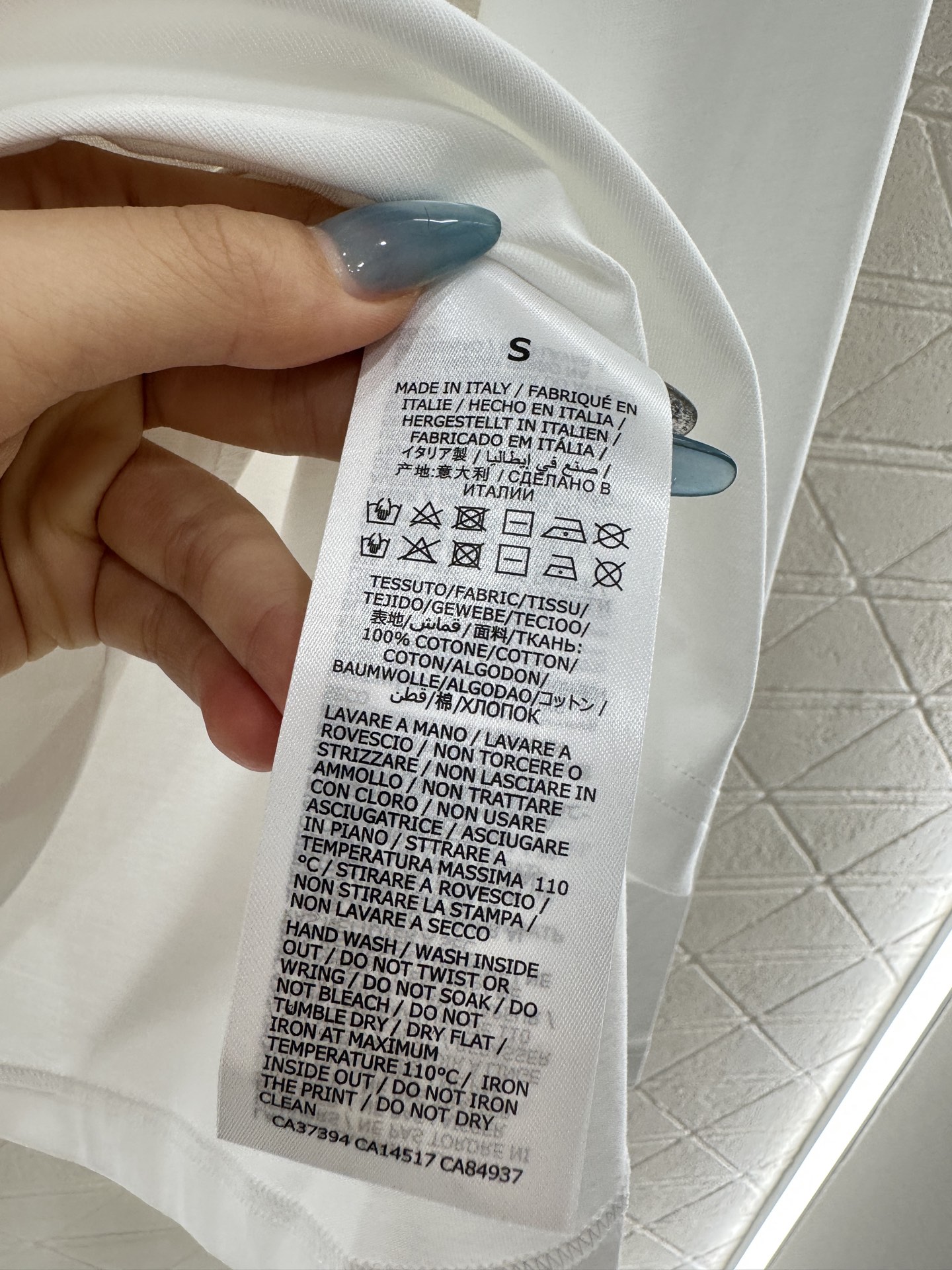 ♥We11don*♥2025新品上架 圆领小熊印花长袖上衣定制YB斜纹全棉材质，质感细腻，穿搭舒适弹力，