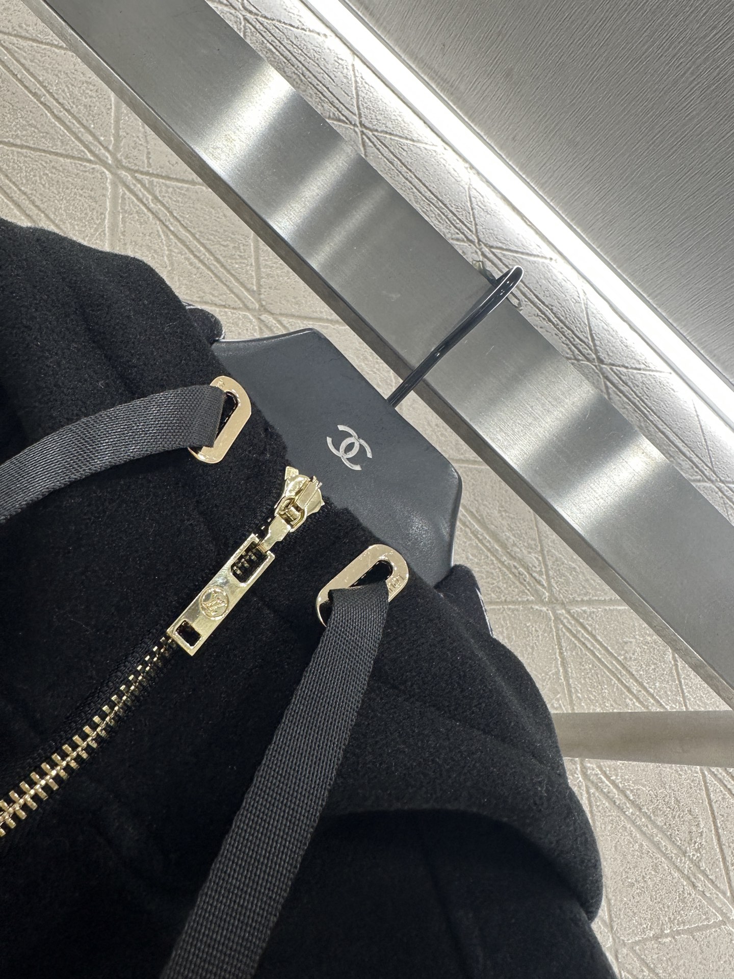 ♥Louis Vuitto*♥2025新品上架 连帽印花毛呢坎肩马甲定制YB进口羊毛呢材质，工艺印花处理