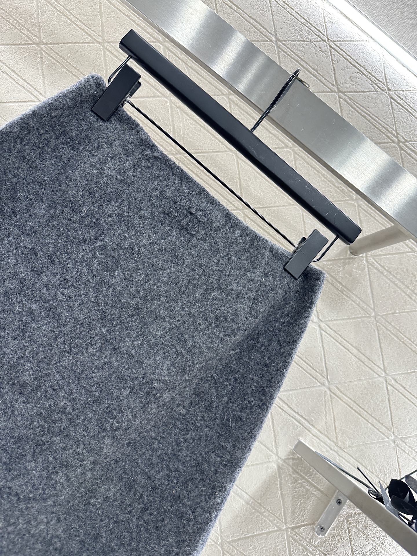 ♥Miumi*♥2025新品上架 圆领羊毛粗呢外套短裙套装定制YB进口羊毛呢材质，质感还原，肌理感明显，